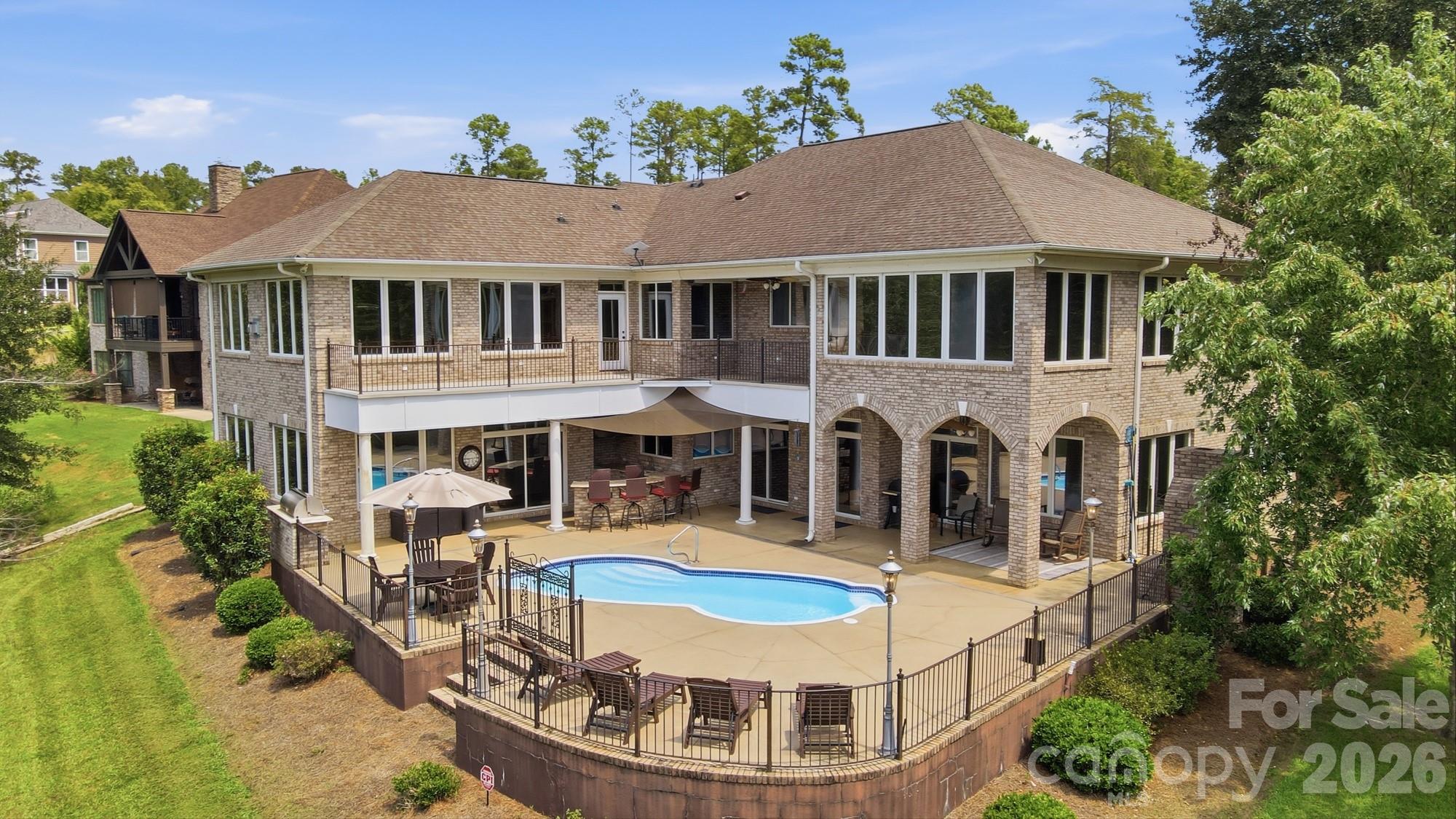 2725 Windswept Cove Property Photo 1