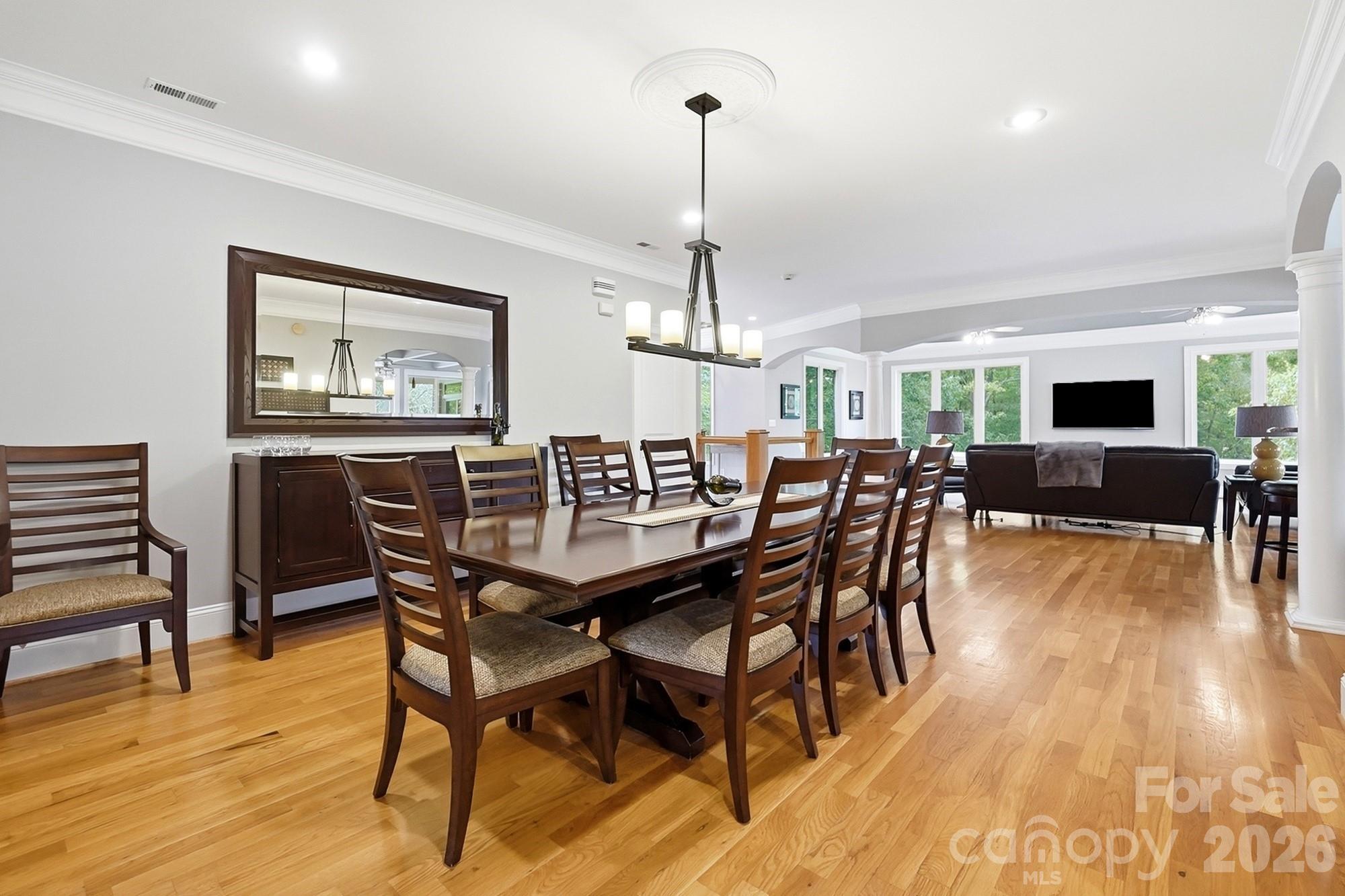 2725 Windswept Cove Property Photo 19