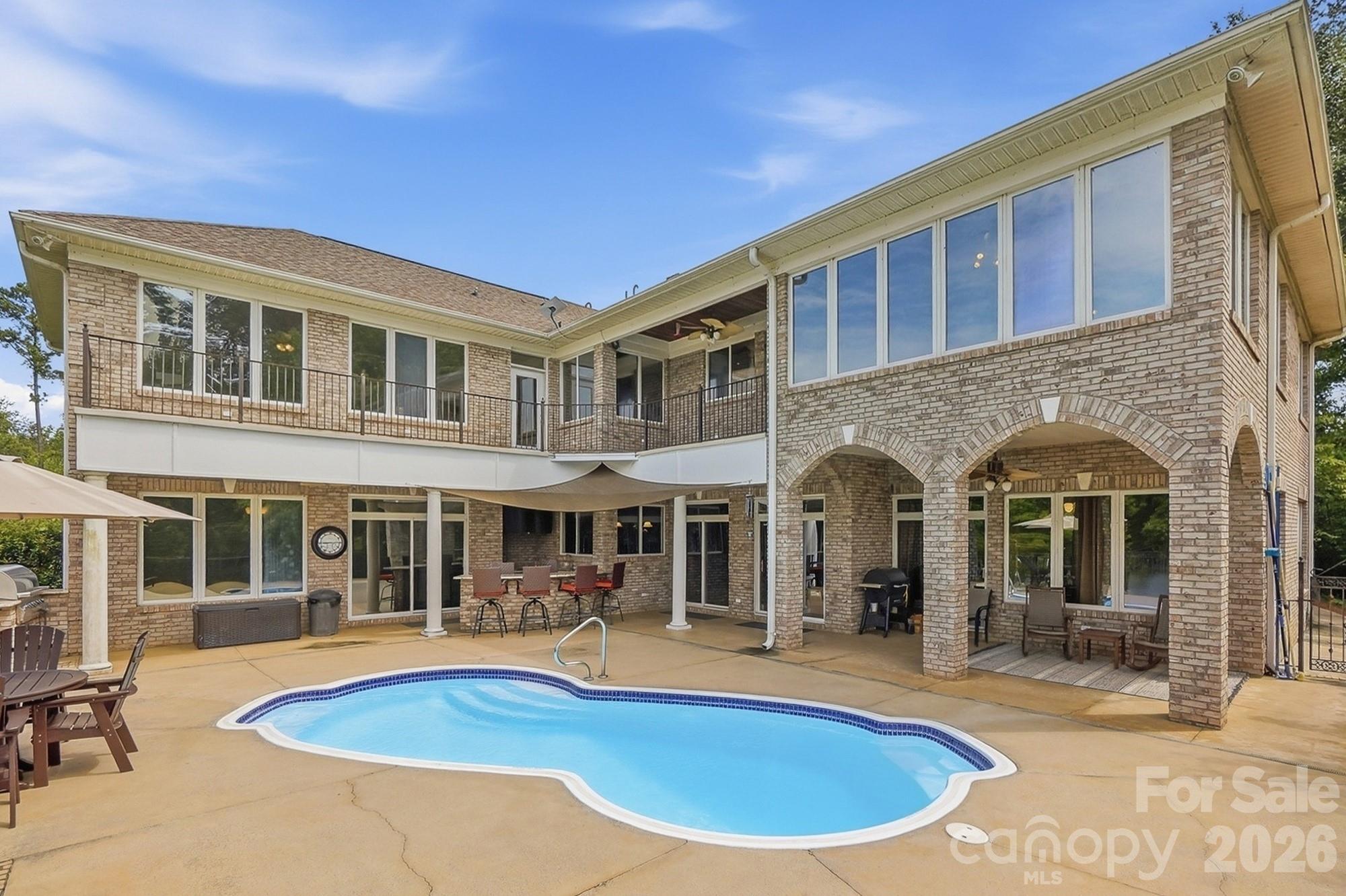 2725 Windswept Cove Property Photo 40