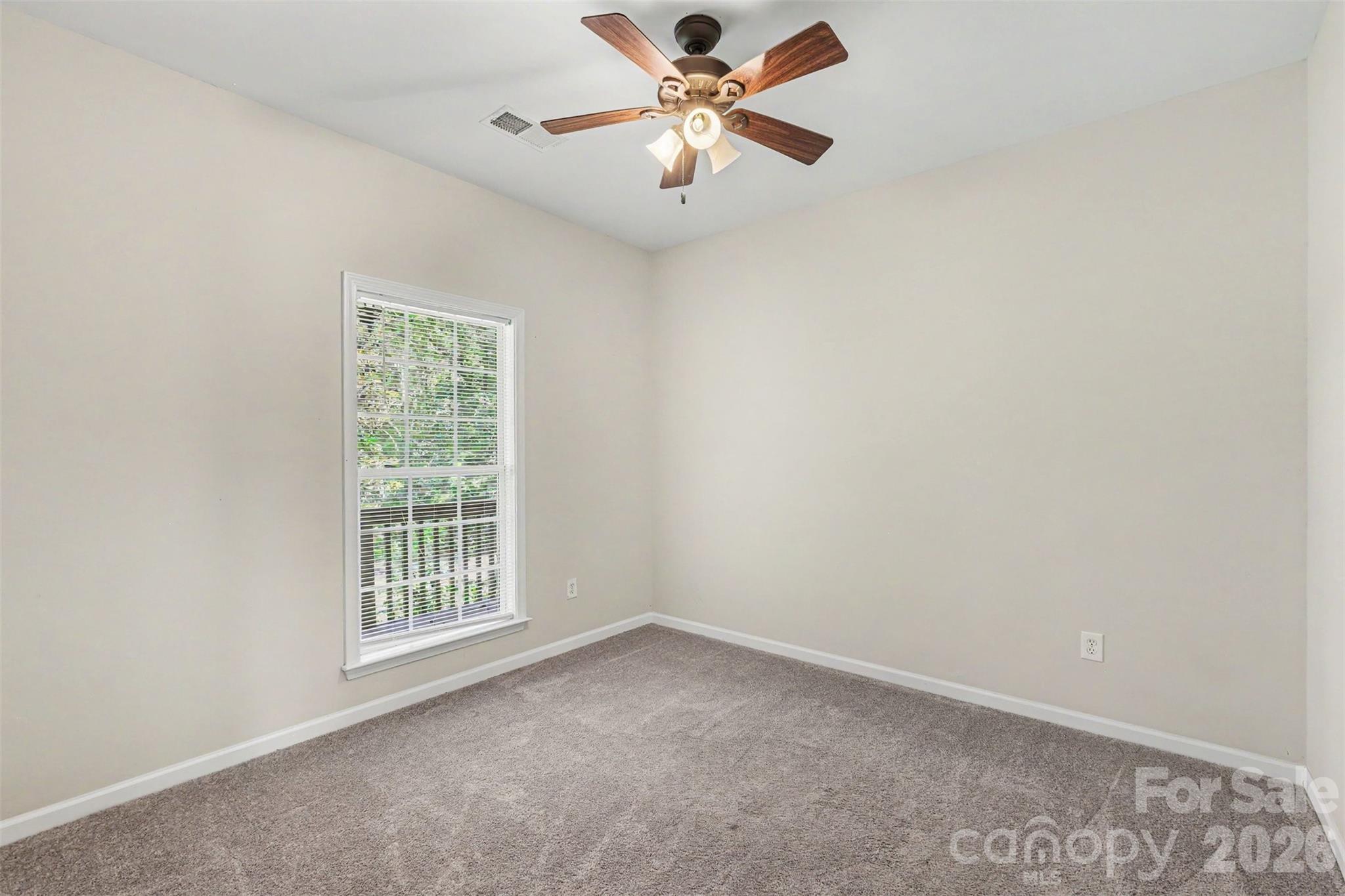 9223 Ladson Road Property Photo 18