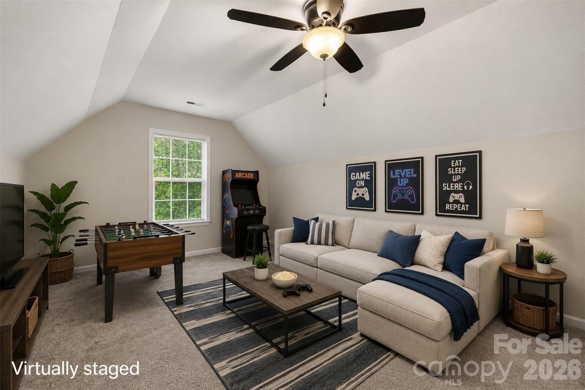 9223 Ladson Road Property Photo 29