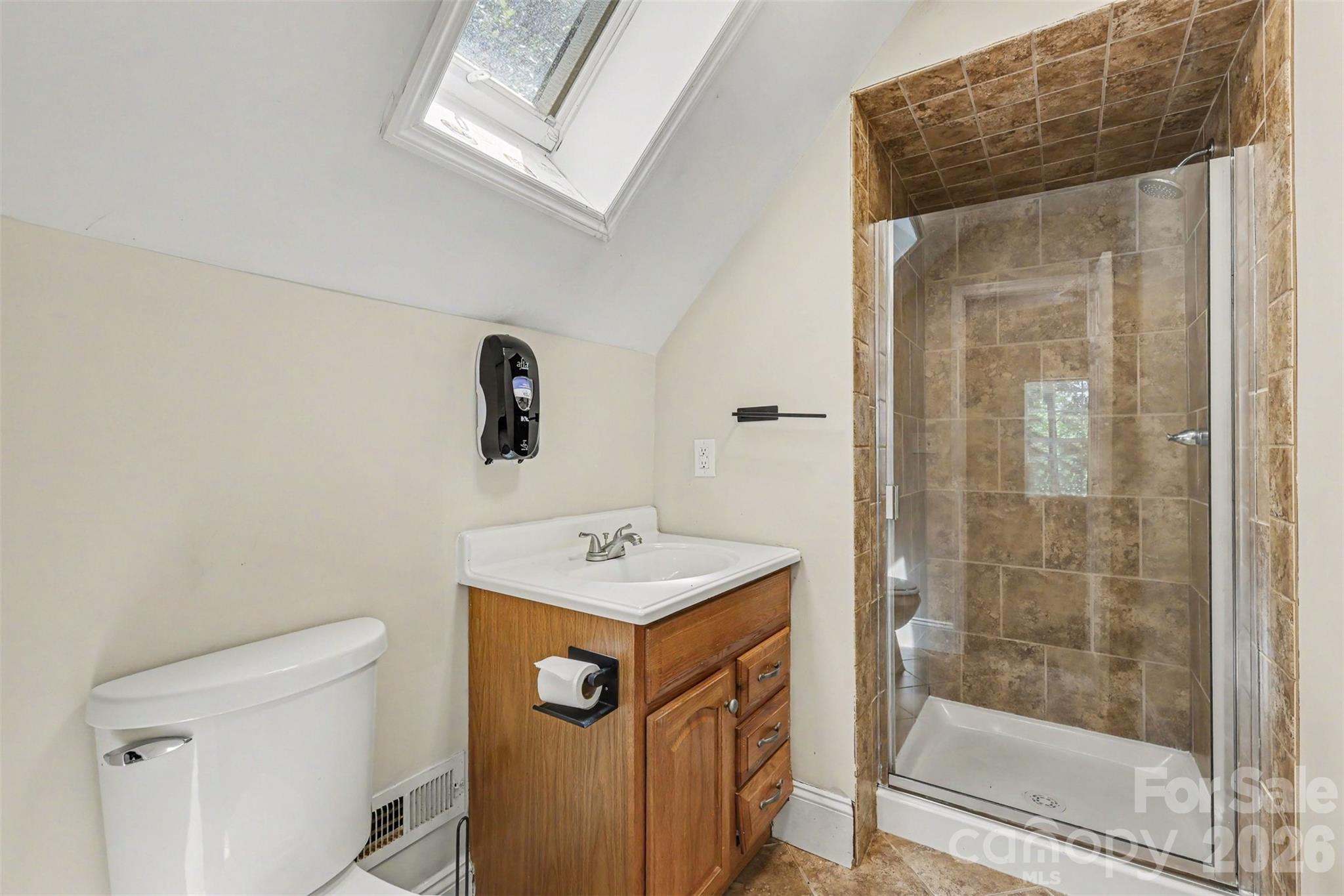 9223 Ladson Road Property Photo 32