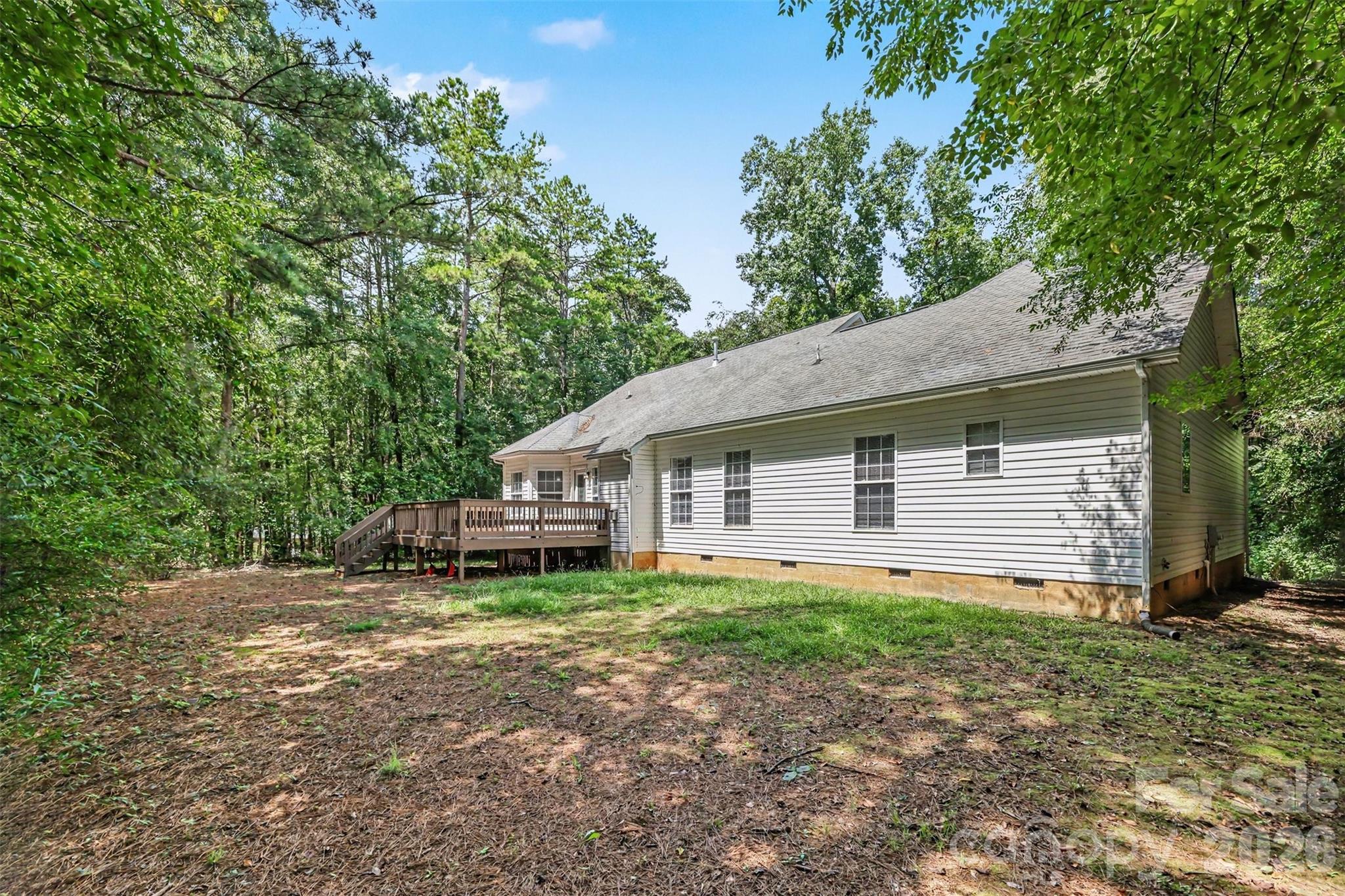 9223 Ladson Road Property Photo 35