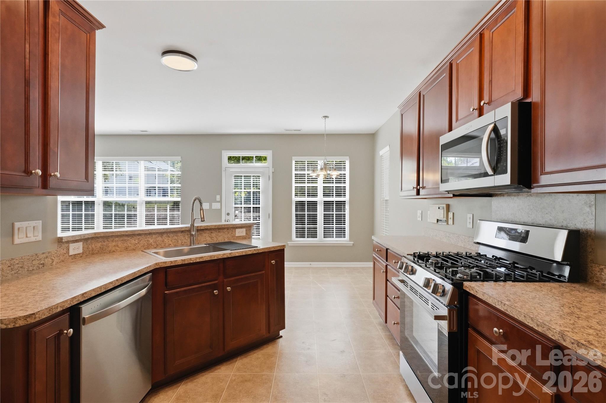 17926 Train Station Drive Property Photo 13