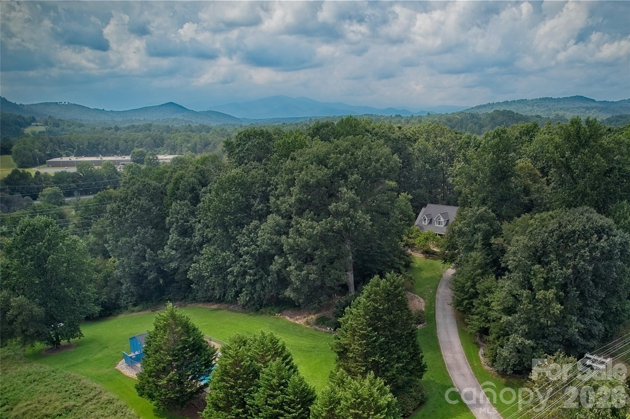 846 Old Us 221 Highway Property Photo 3