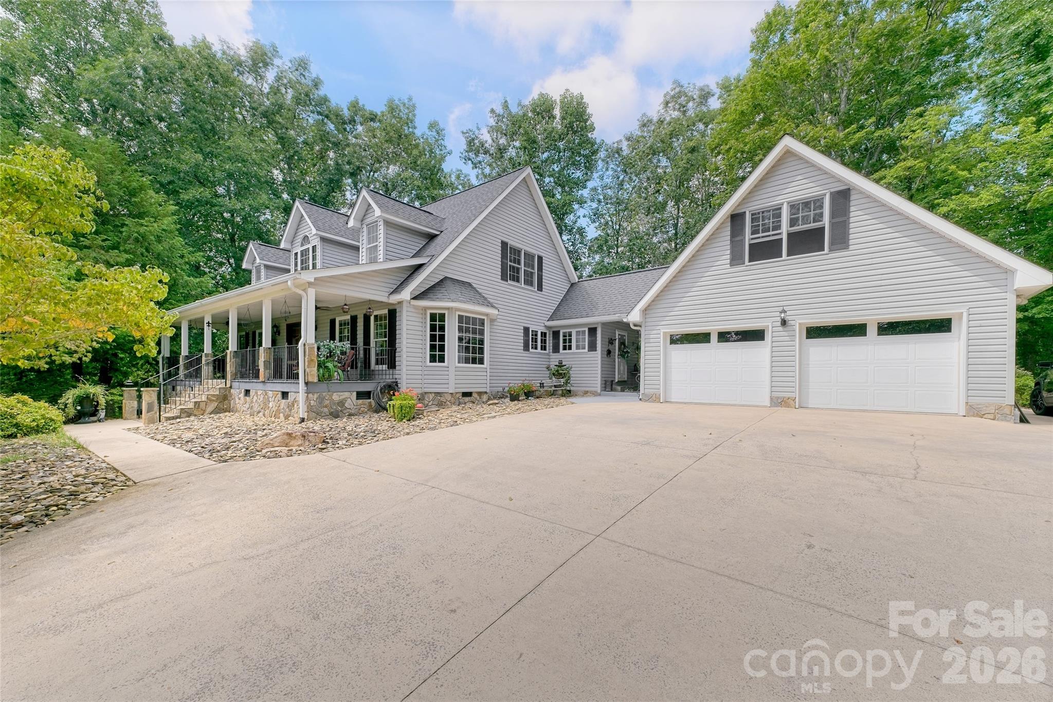 846 Old Us 221 Highway Property Photo 6