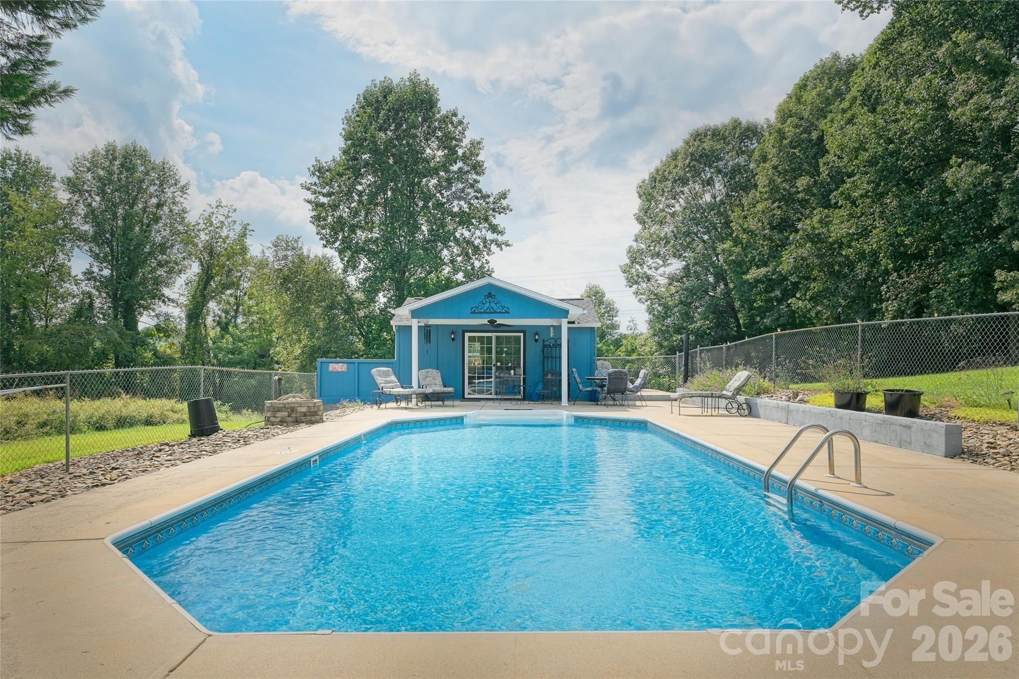846 Old Us 221 Highway Property Photo 43