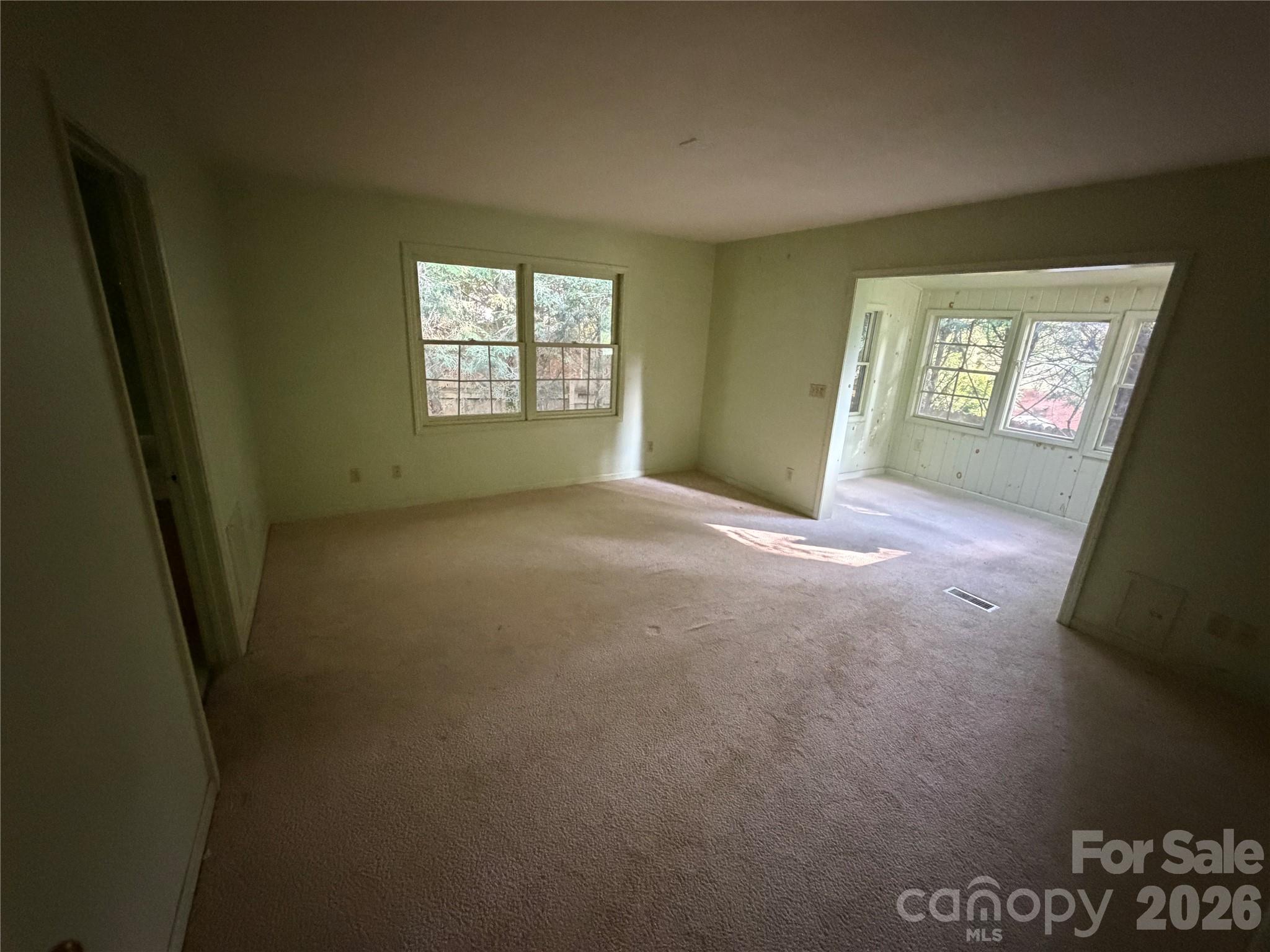 29 Crystal Springs Trail Property Photo 10