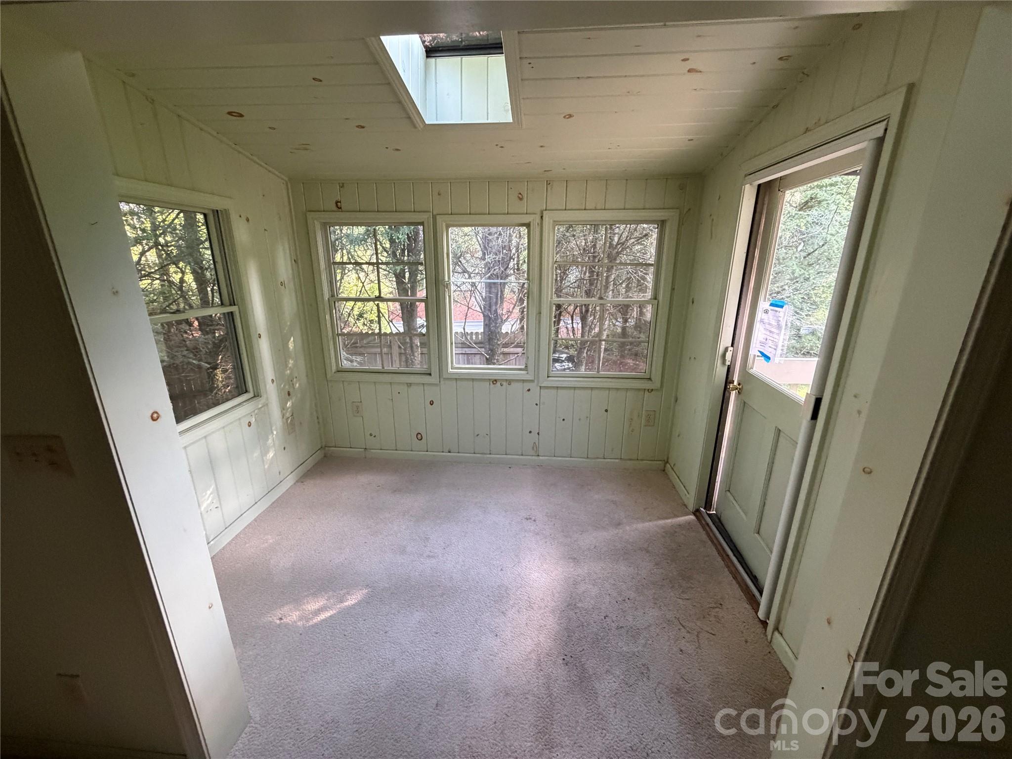 29 Crystal Springs Trail Property Photo 12