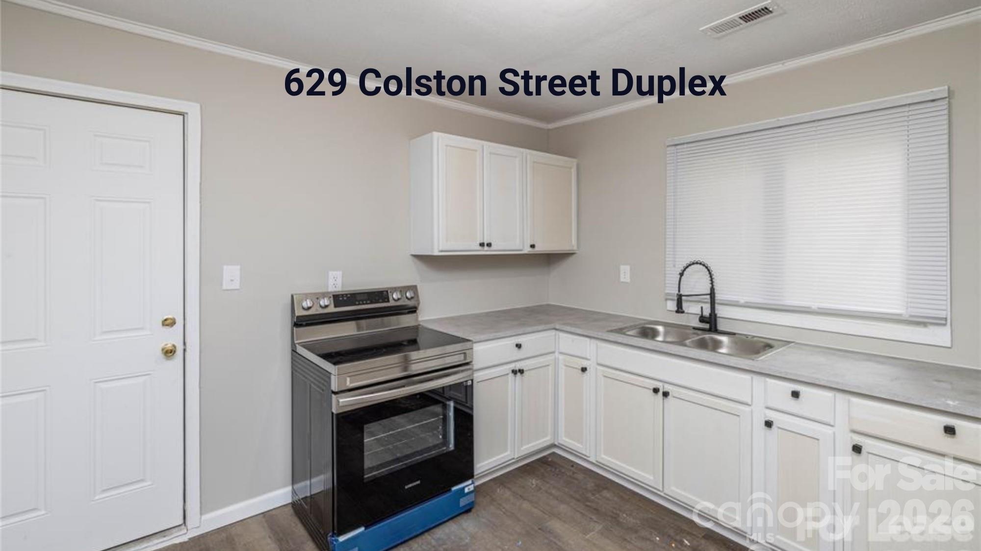 503 Coggins Avenue Property Photo 8