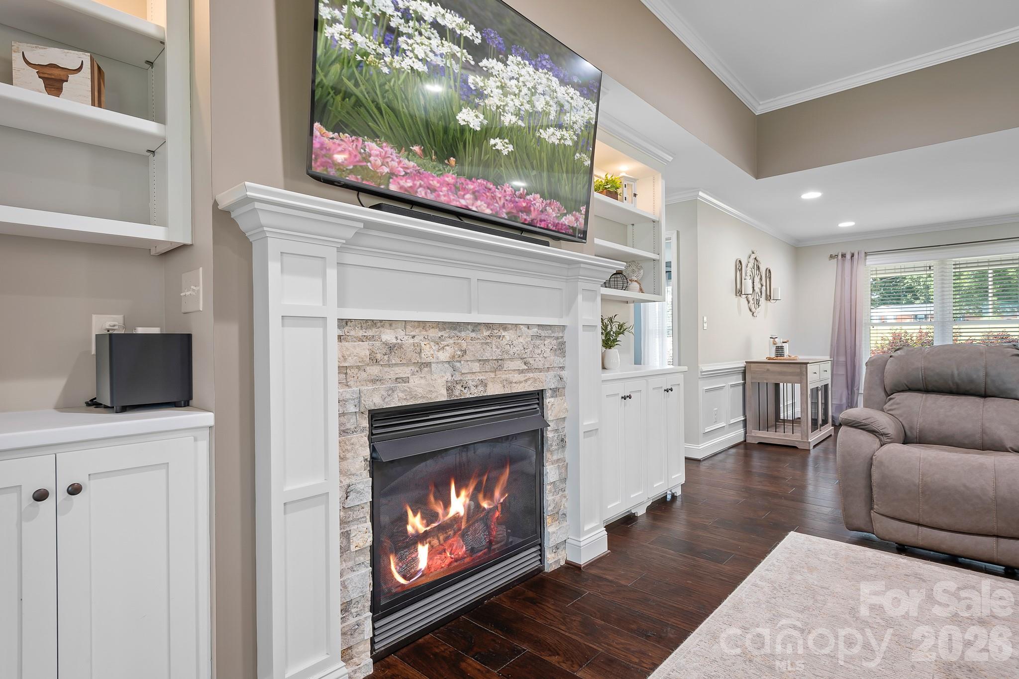 2261 Eva Court Property Photo 8
