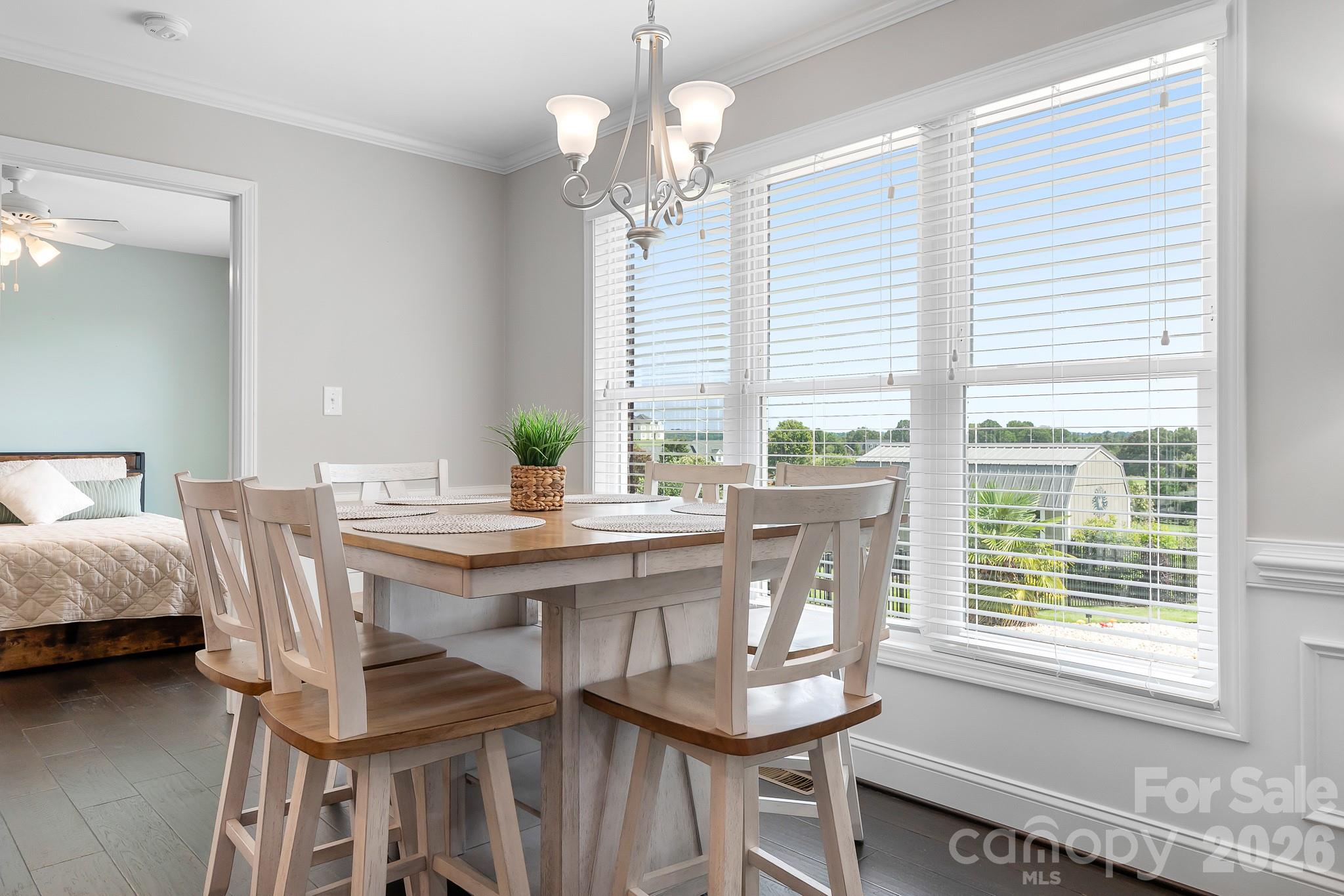 2261 Eva Court Property Photo 13