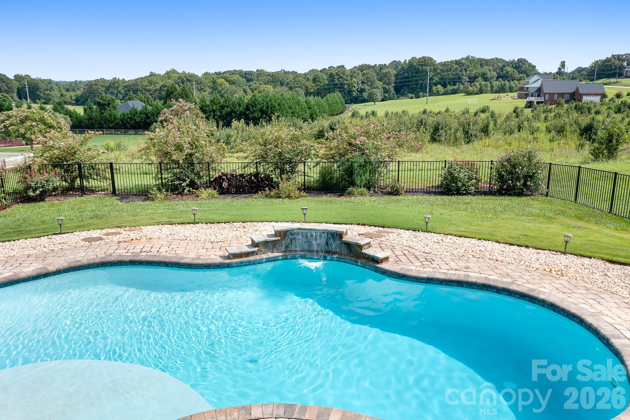 2261 Eva Court Property Photo 25