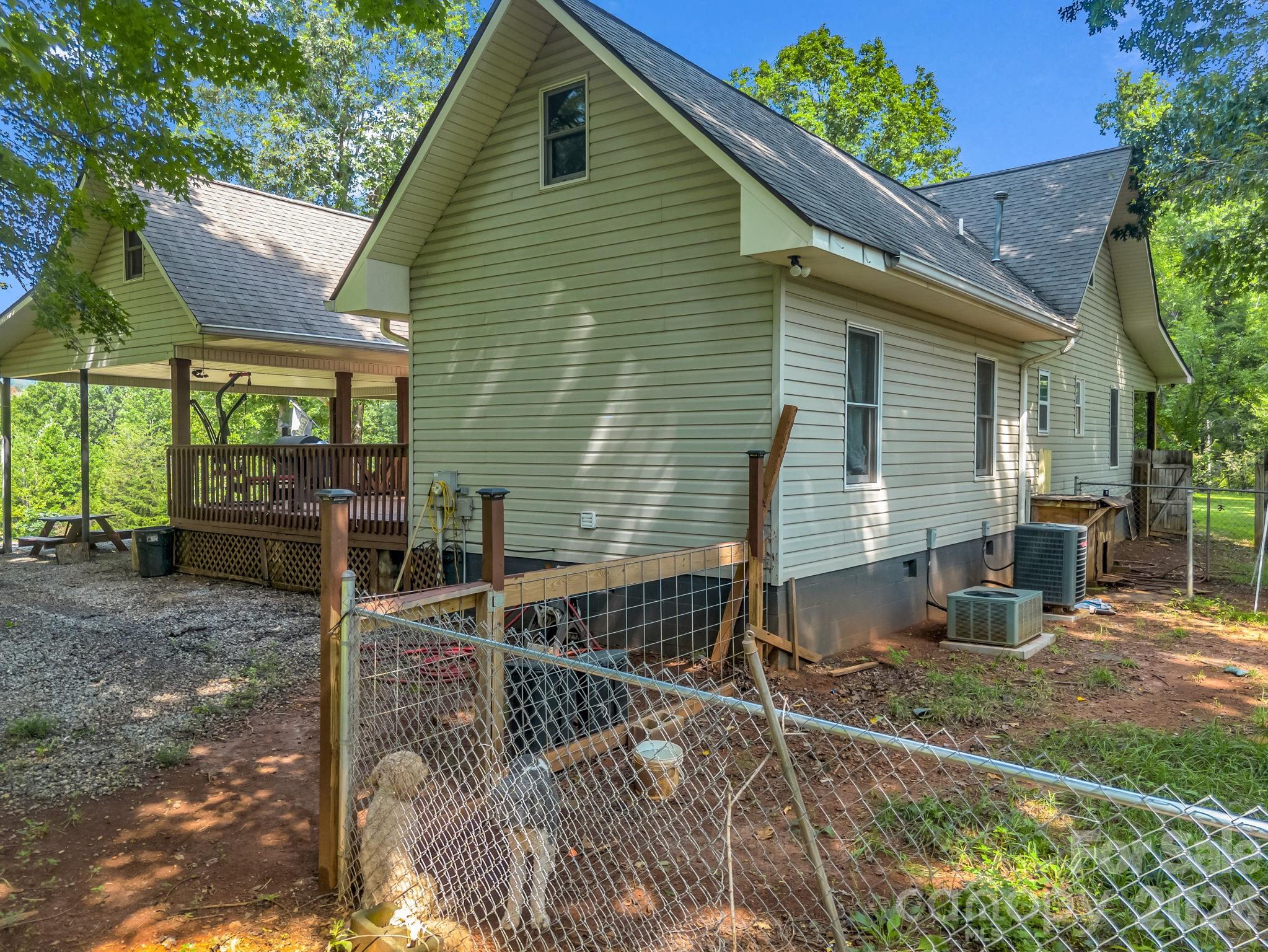 209 Chrysalis Lane Property Photo 34