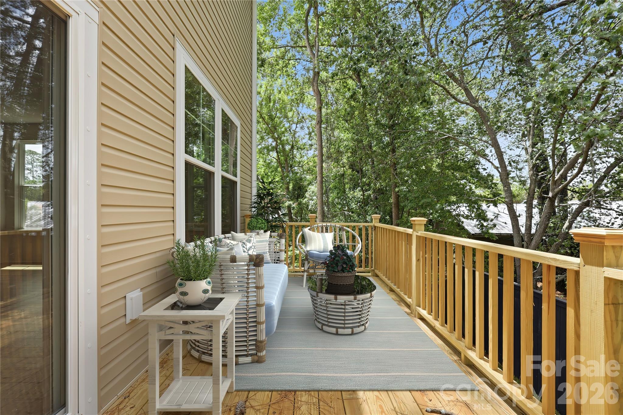 1007 Mossy Glade Road Property Photo 4