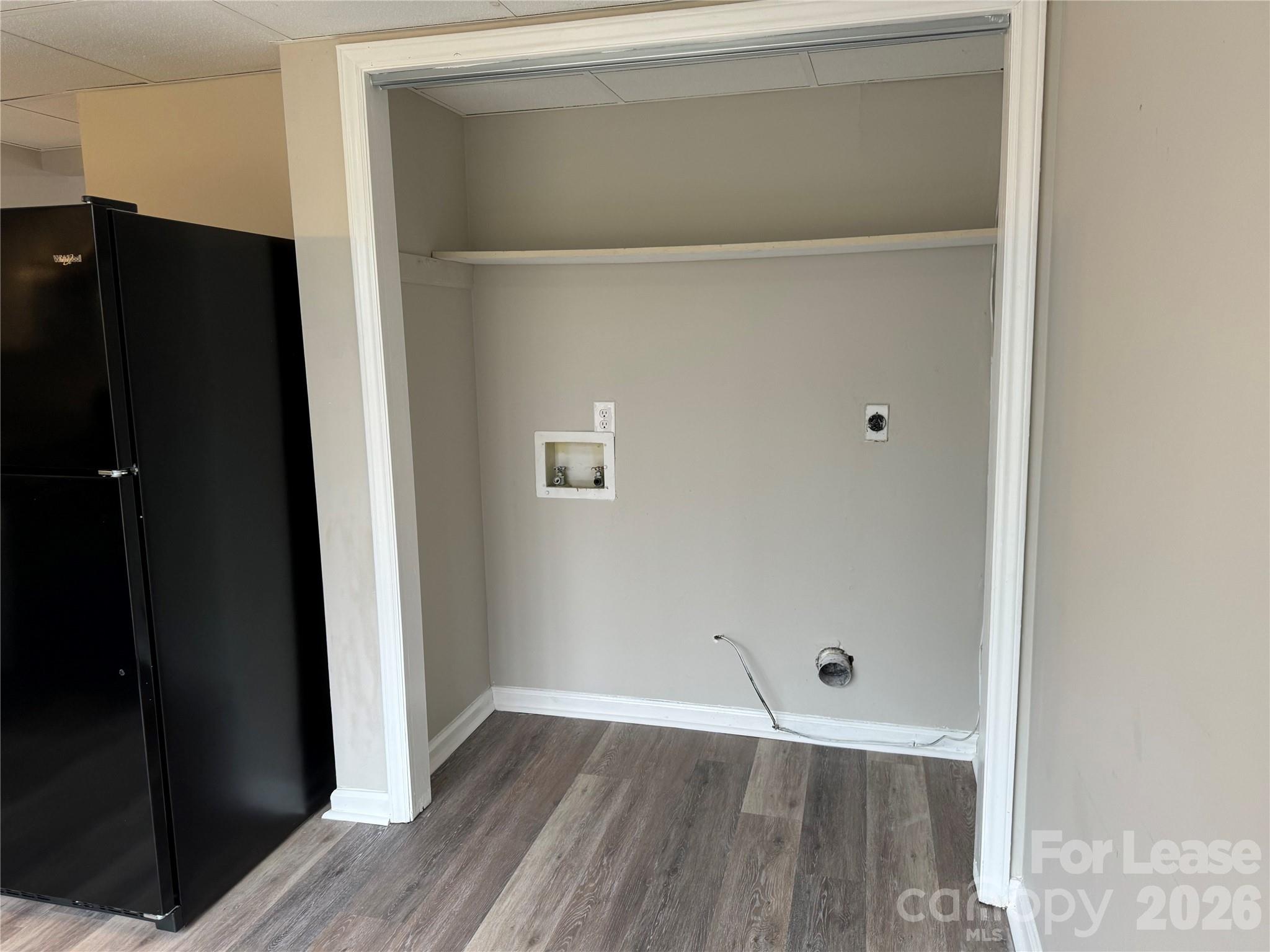 118 Ross Street B4 Property Photo 6