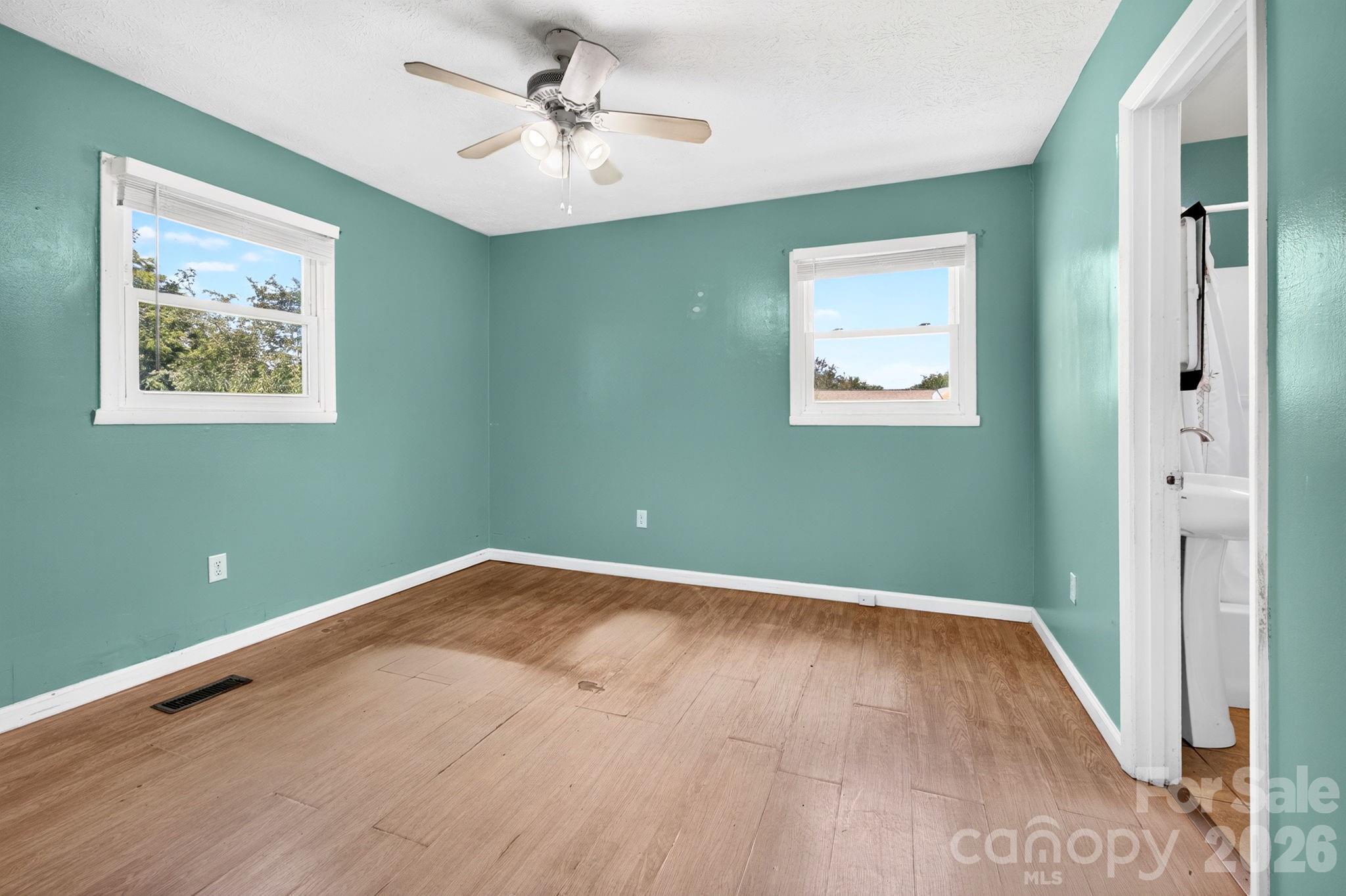 483 Caribou Road Property Photo 6