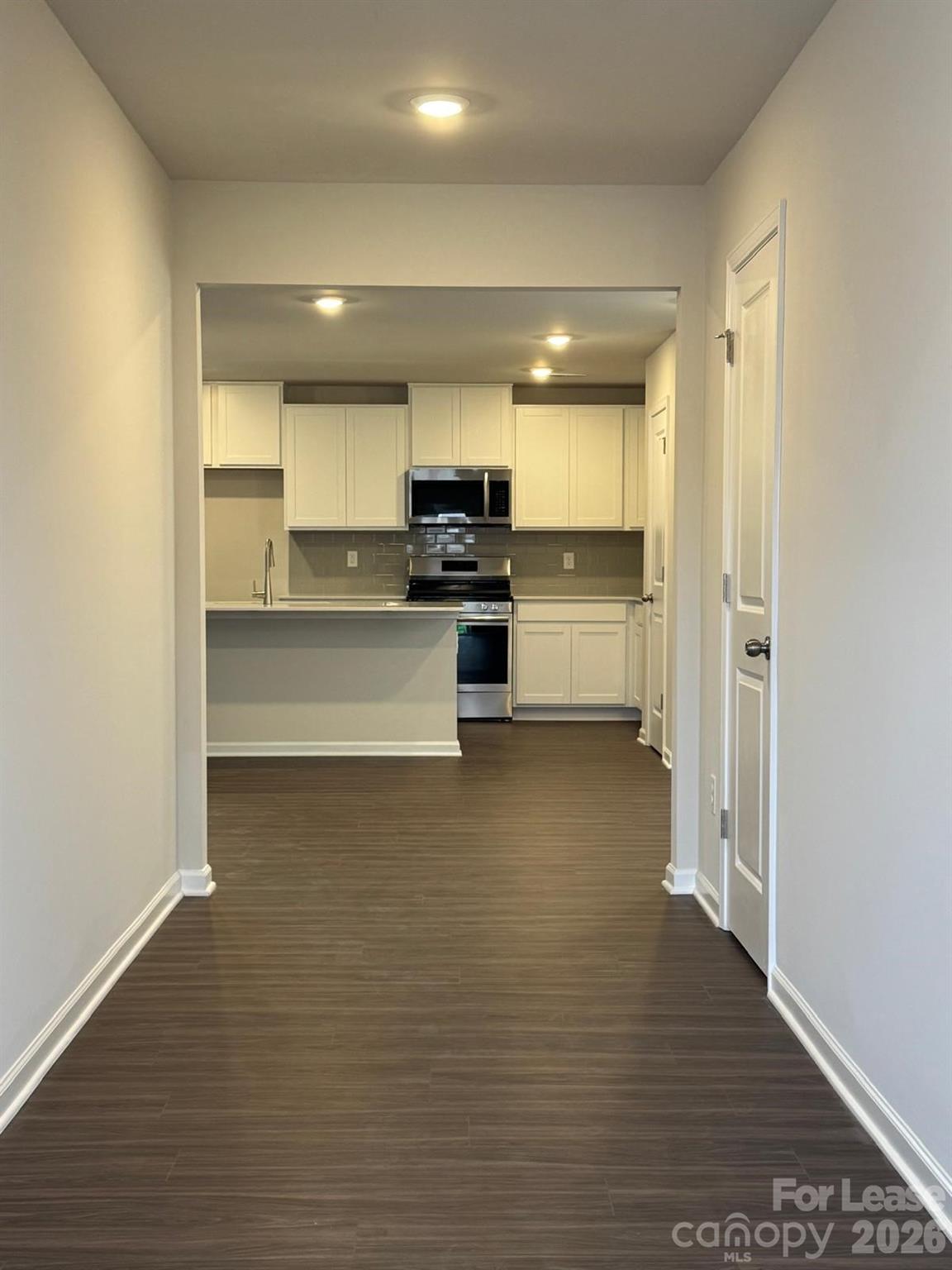 15201 Windy Plains Road Property Photo 2