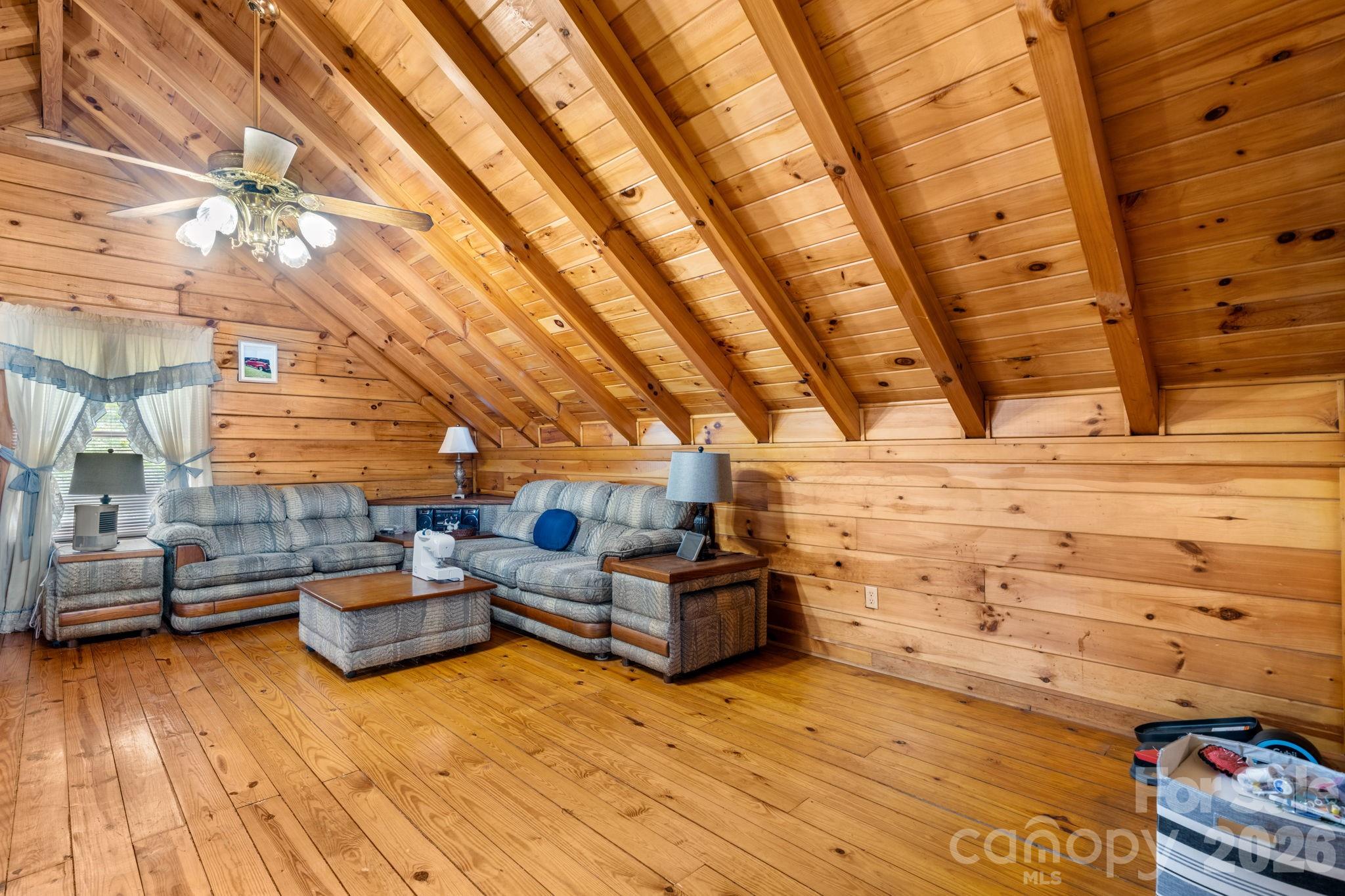 100 Goose Creek Road Property Photo 17