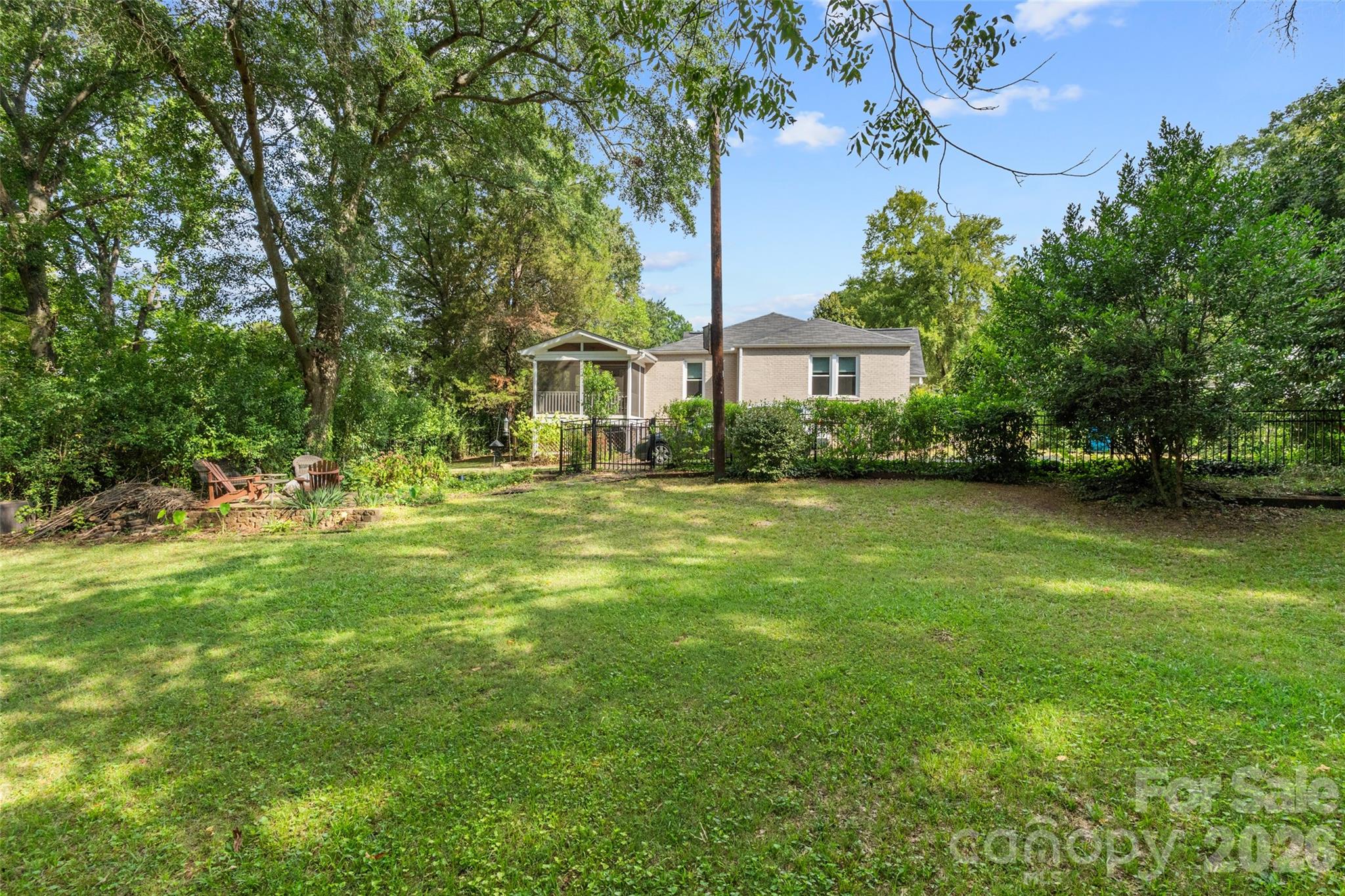 131 Spratt Street Property Photo 42