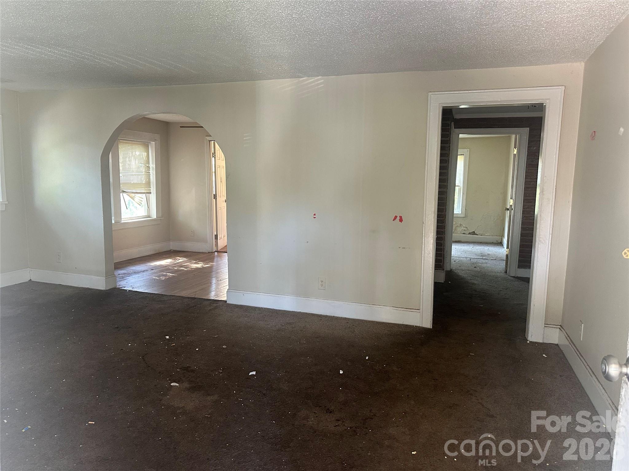 1028 Karendale Avenue Property Photo 2