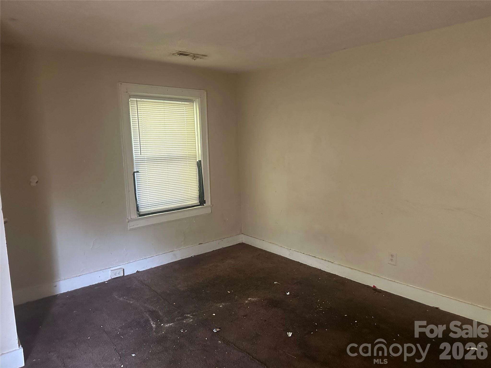 1028 Karendale Avenue Property Photo 11