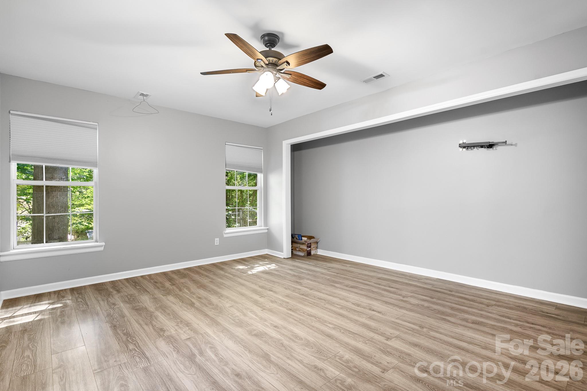 134 Mills Valley Drive Property Photo 2