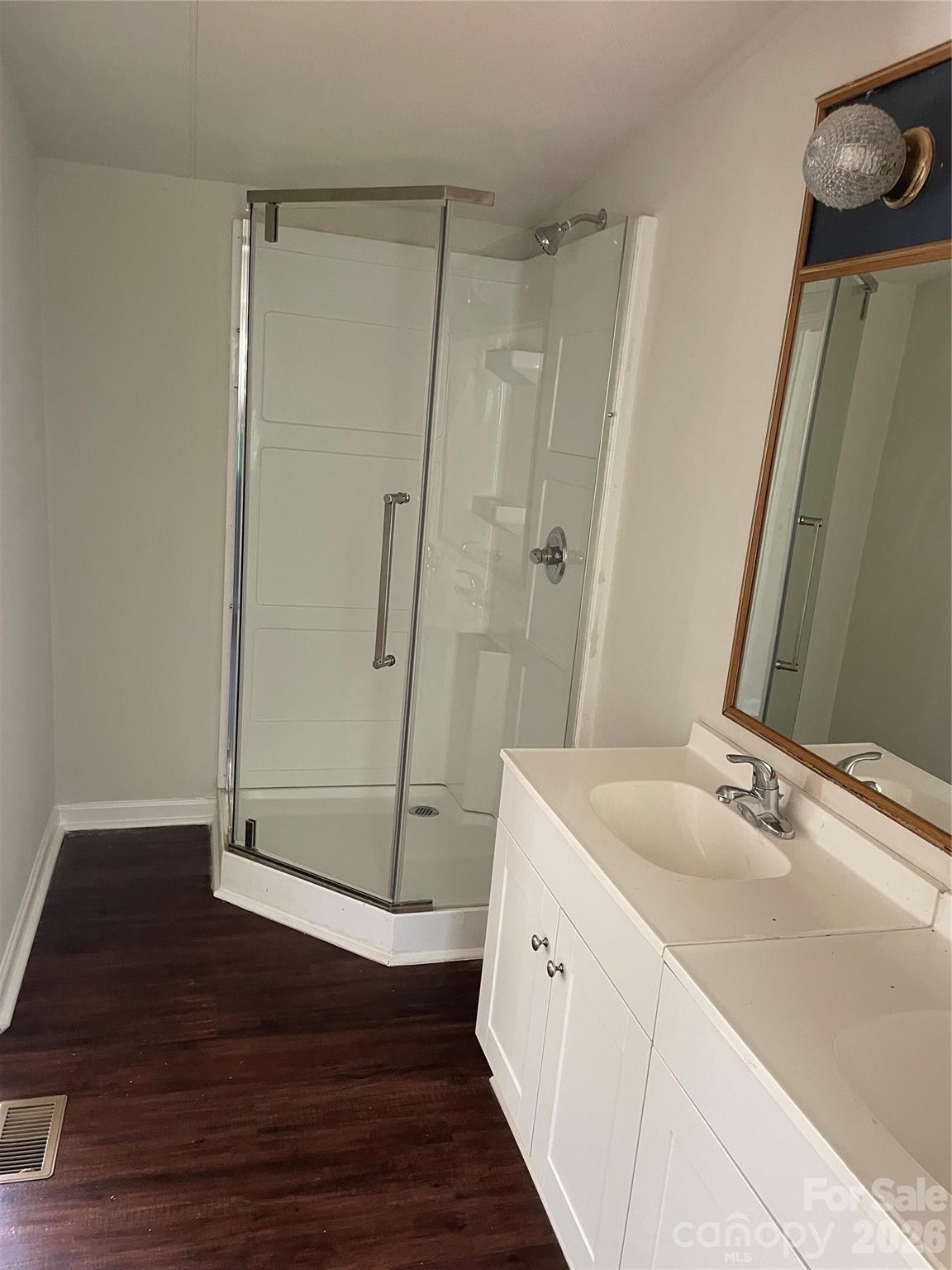 9355 Phelps Road Property Photo 12