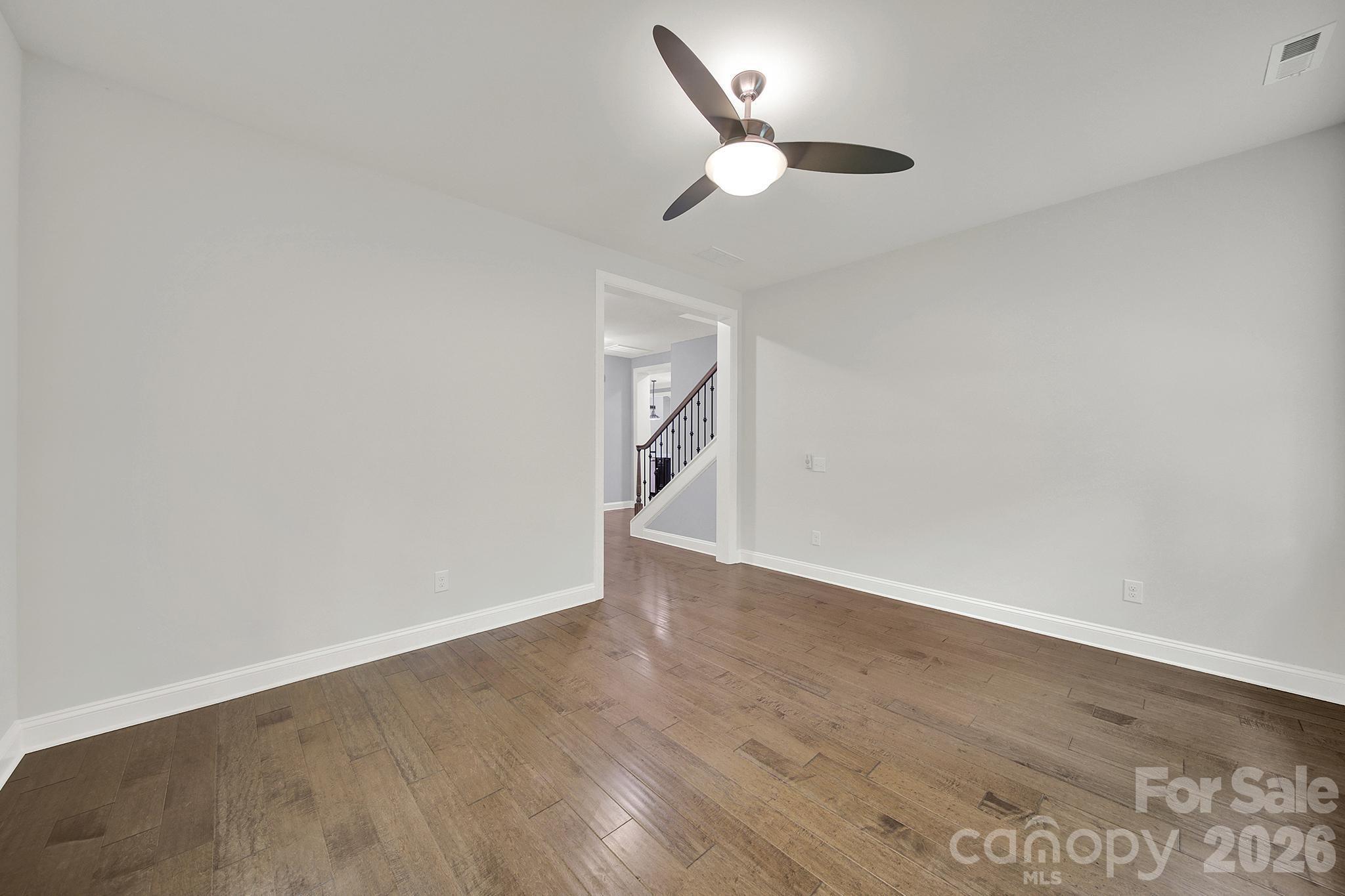 6083 Chimney Bluff Road Property Photo 6