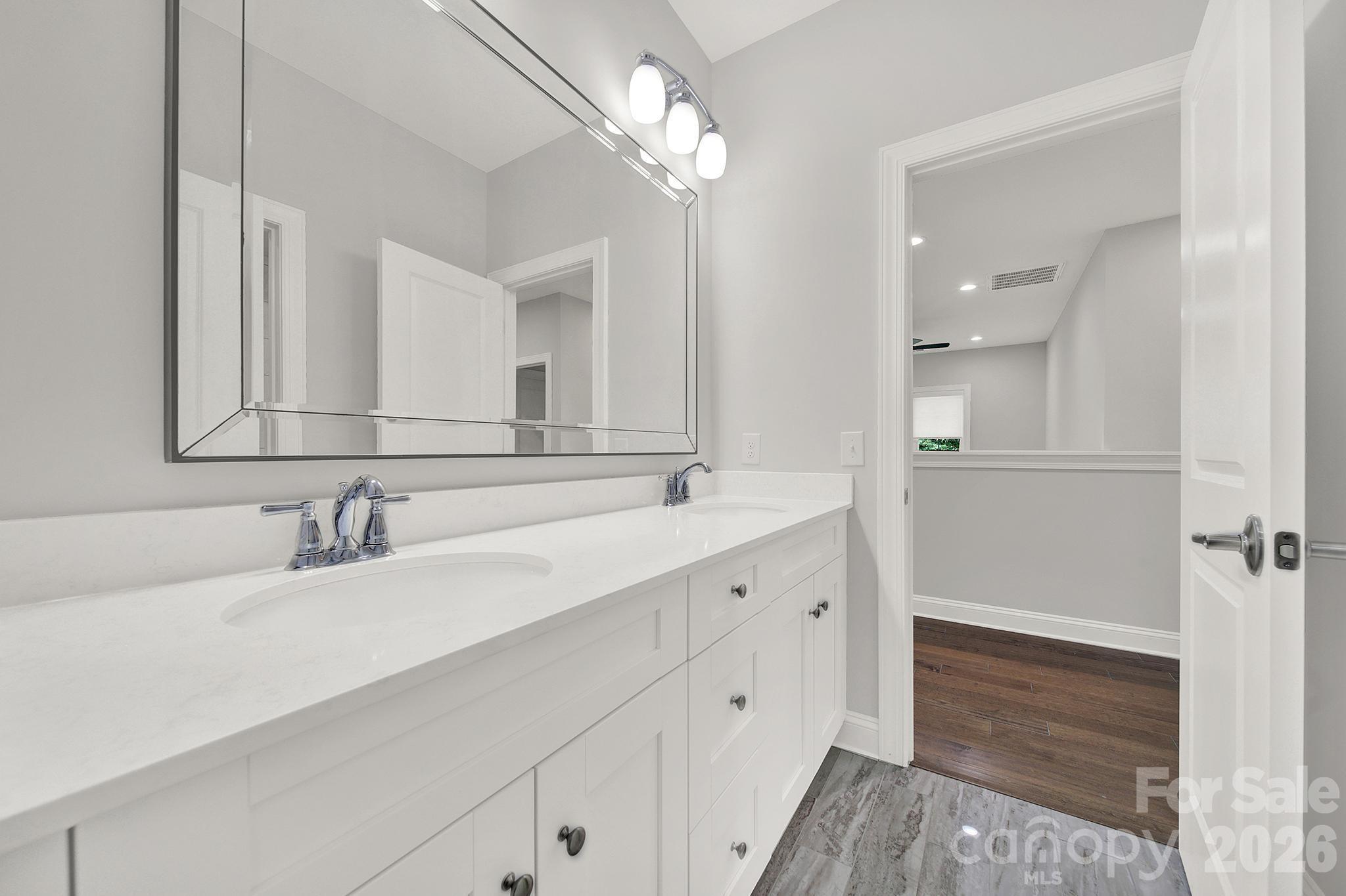 6083 Chimney Bluff Road Property Photo 29