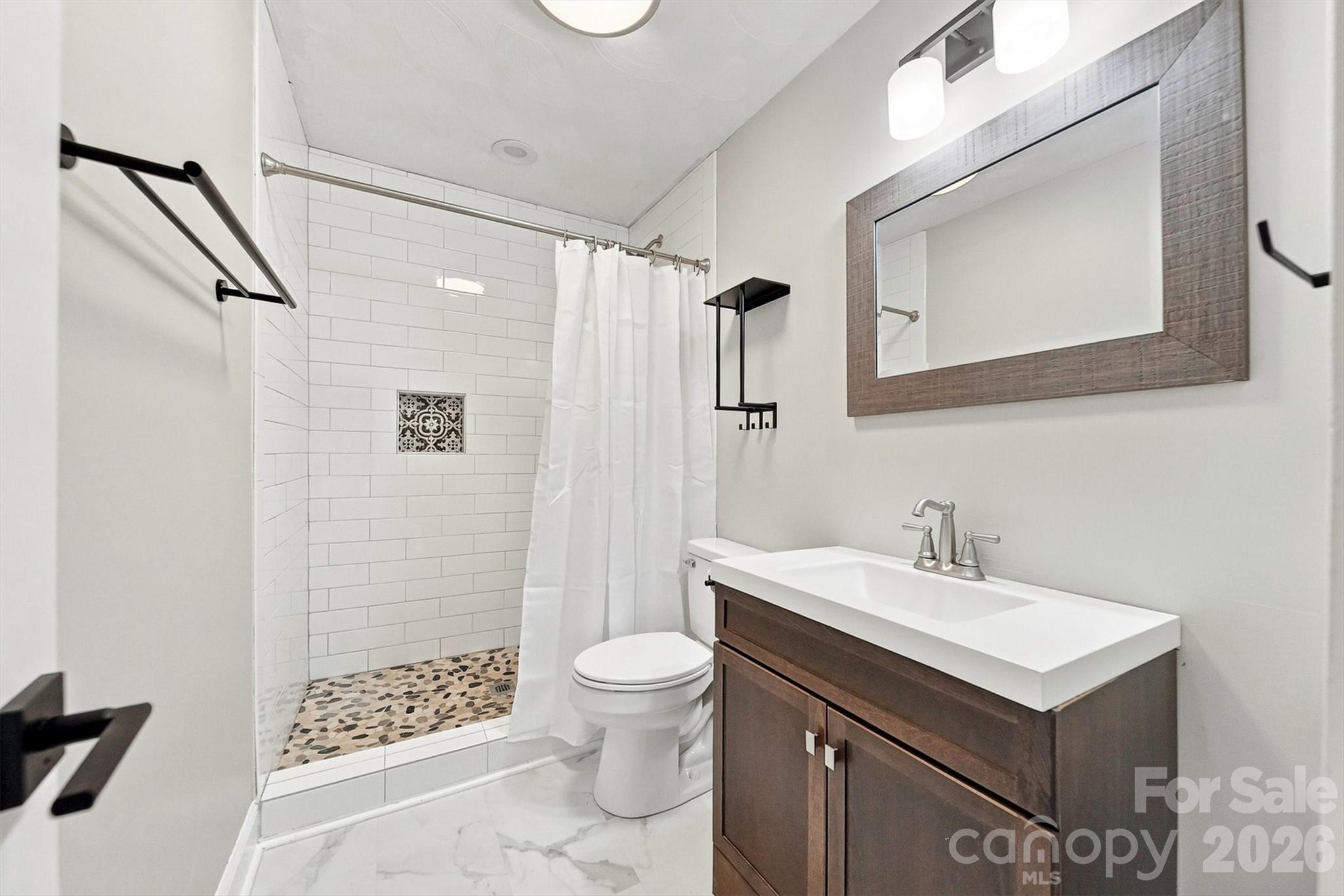 3226 Anderson Street Property Photo 19