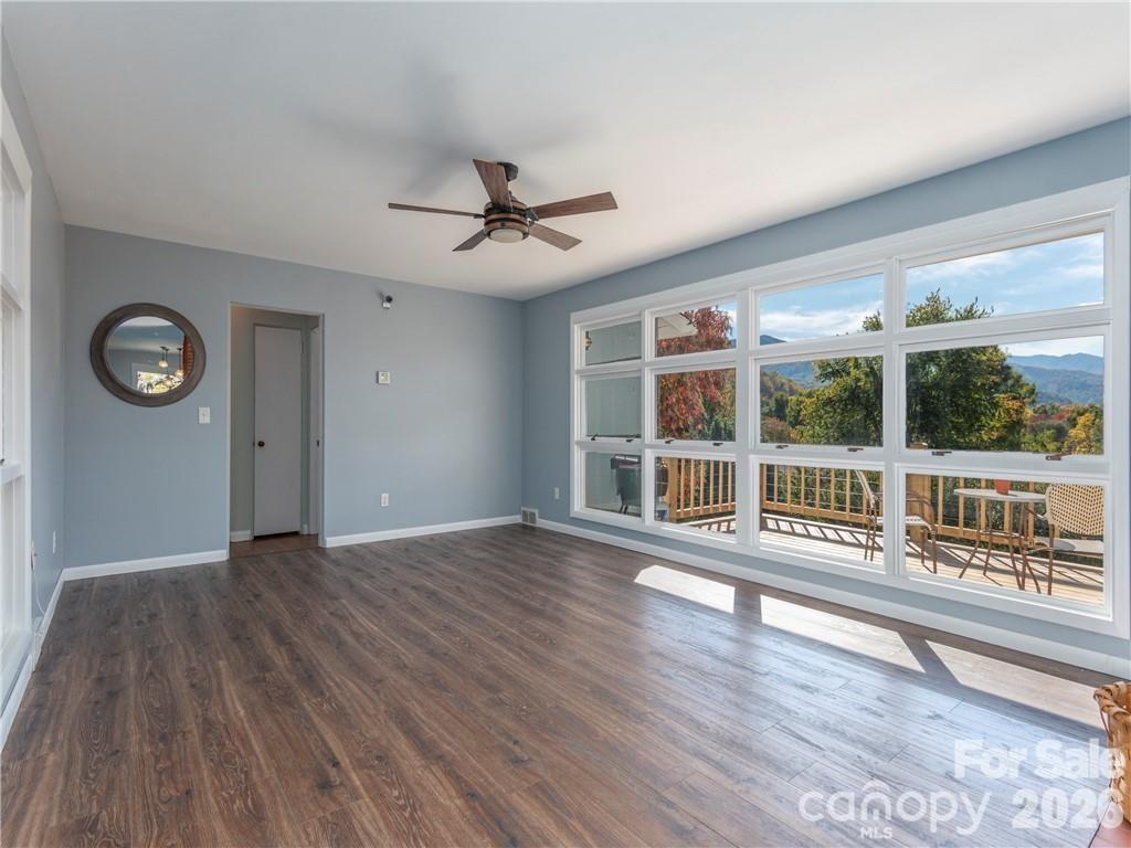26 Grimball Drive Property Photo 4