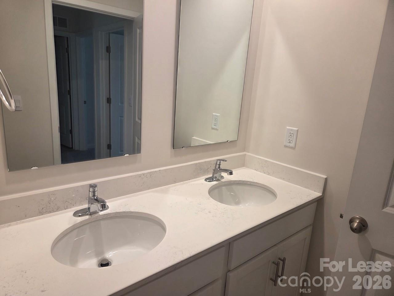 2805 Frances View Lane Property Photo 18