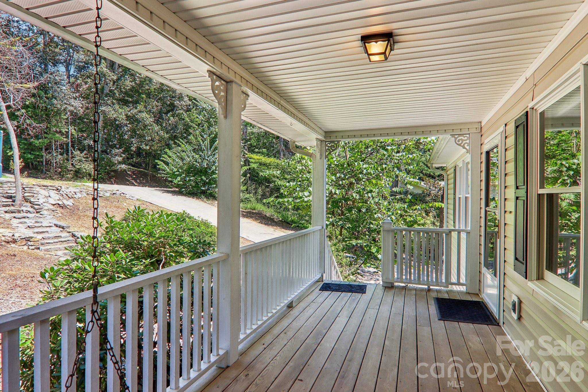 7 Maple Leaf Drive Property Photo 5
