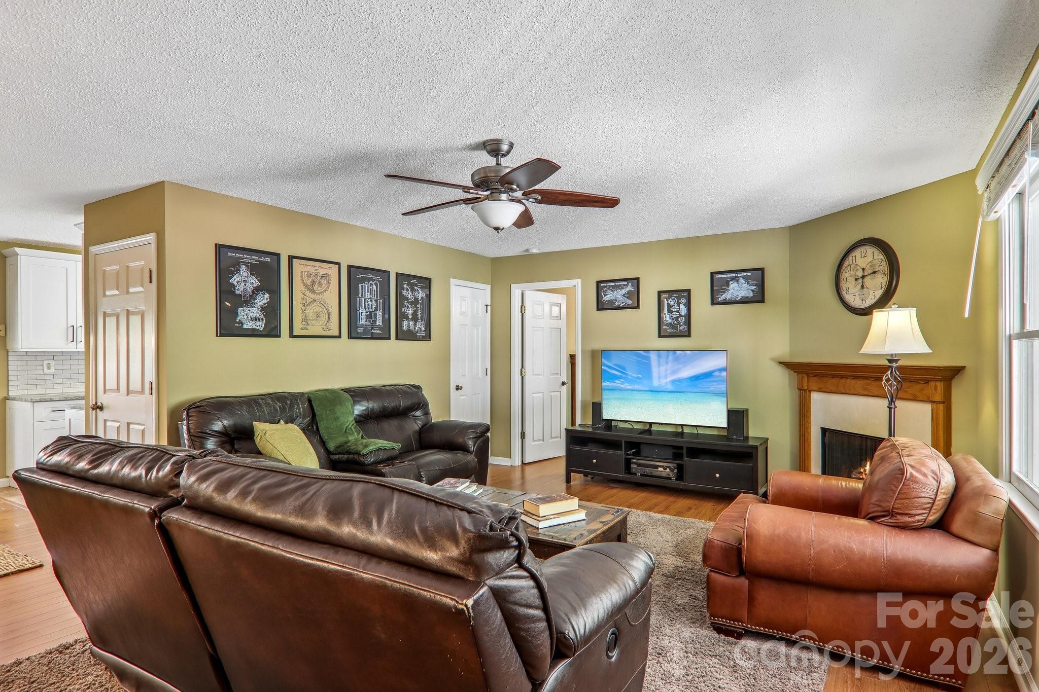 7 Maple Leaf Drive Property Photo 8
