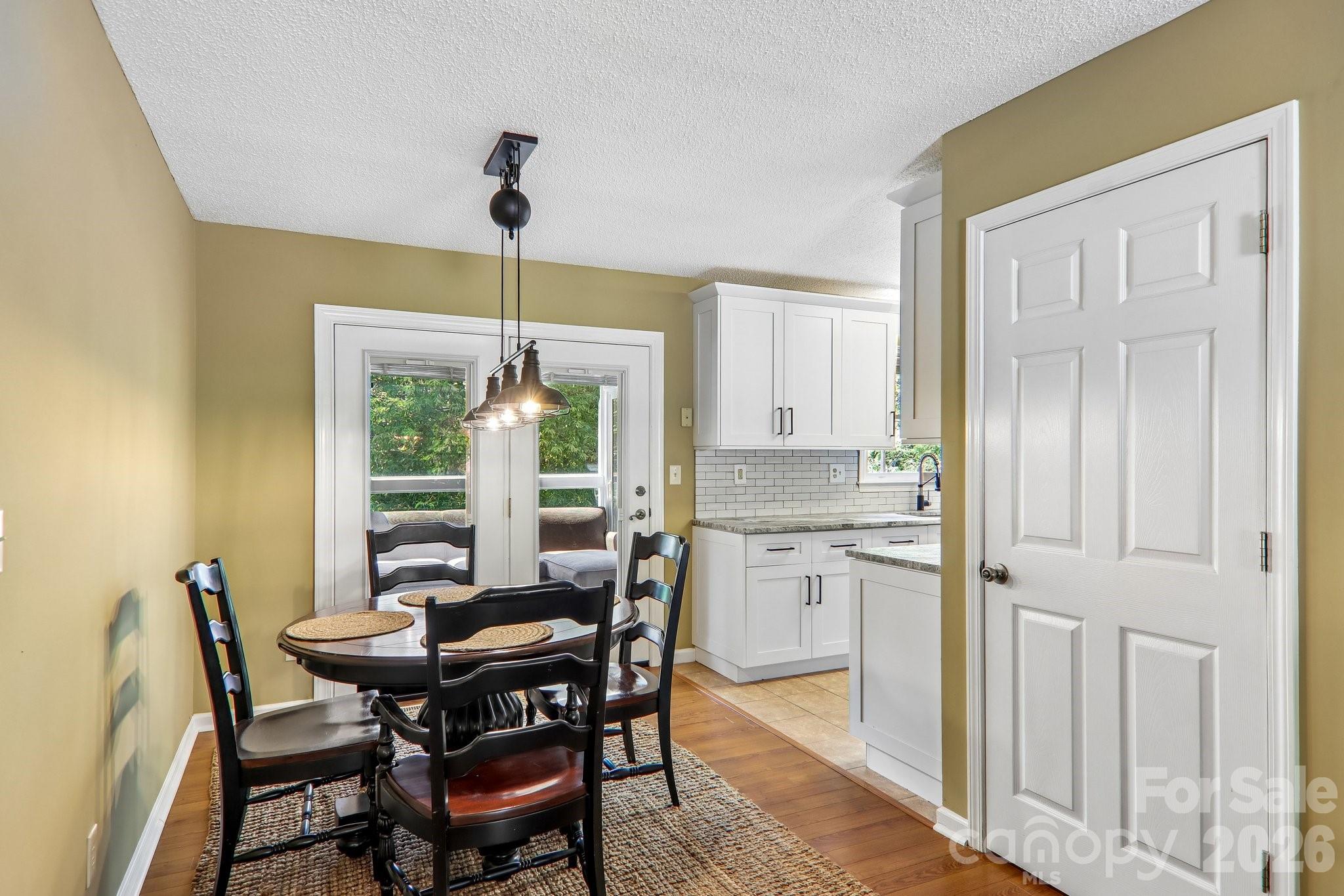 7 Maple Leaf Drive Property Photo 9