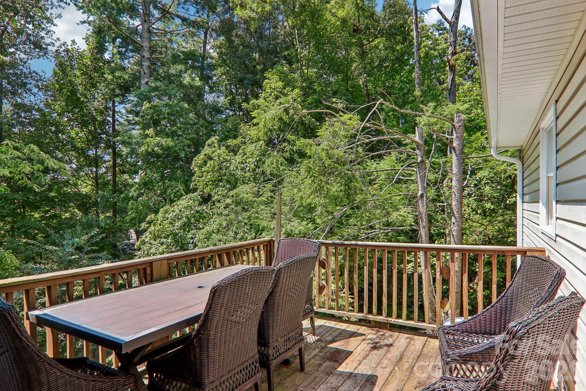 7 Maple Leaf Drive Property Photo 32