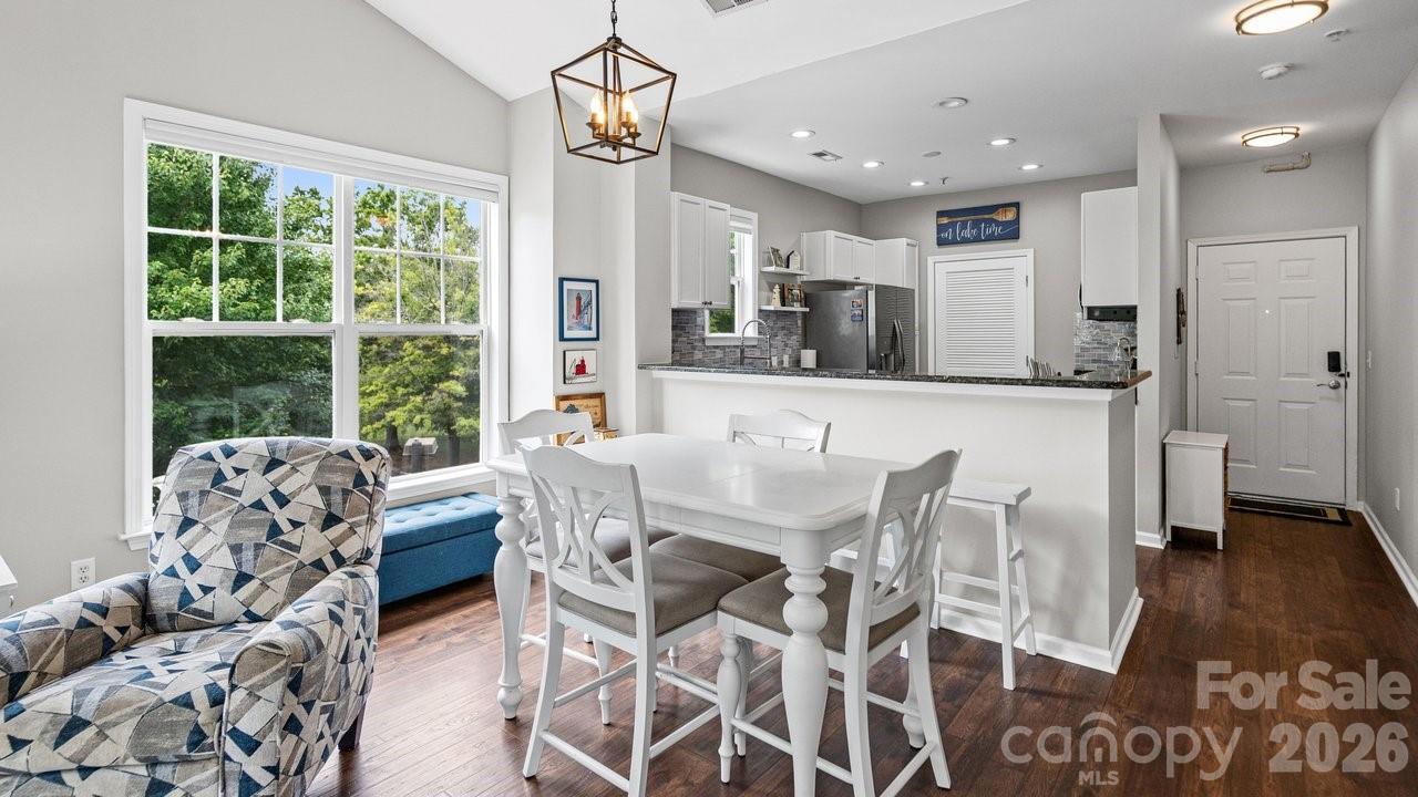 18736 Nautical Drive 306 Property Photo 6