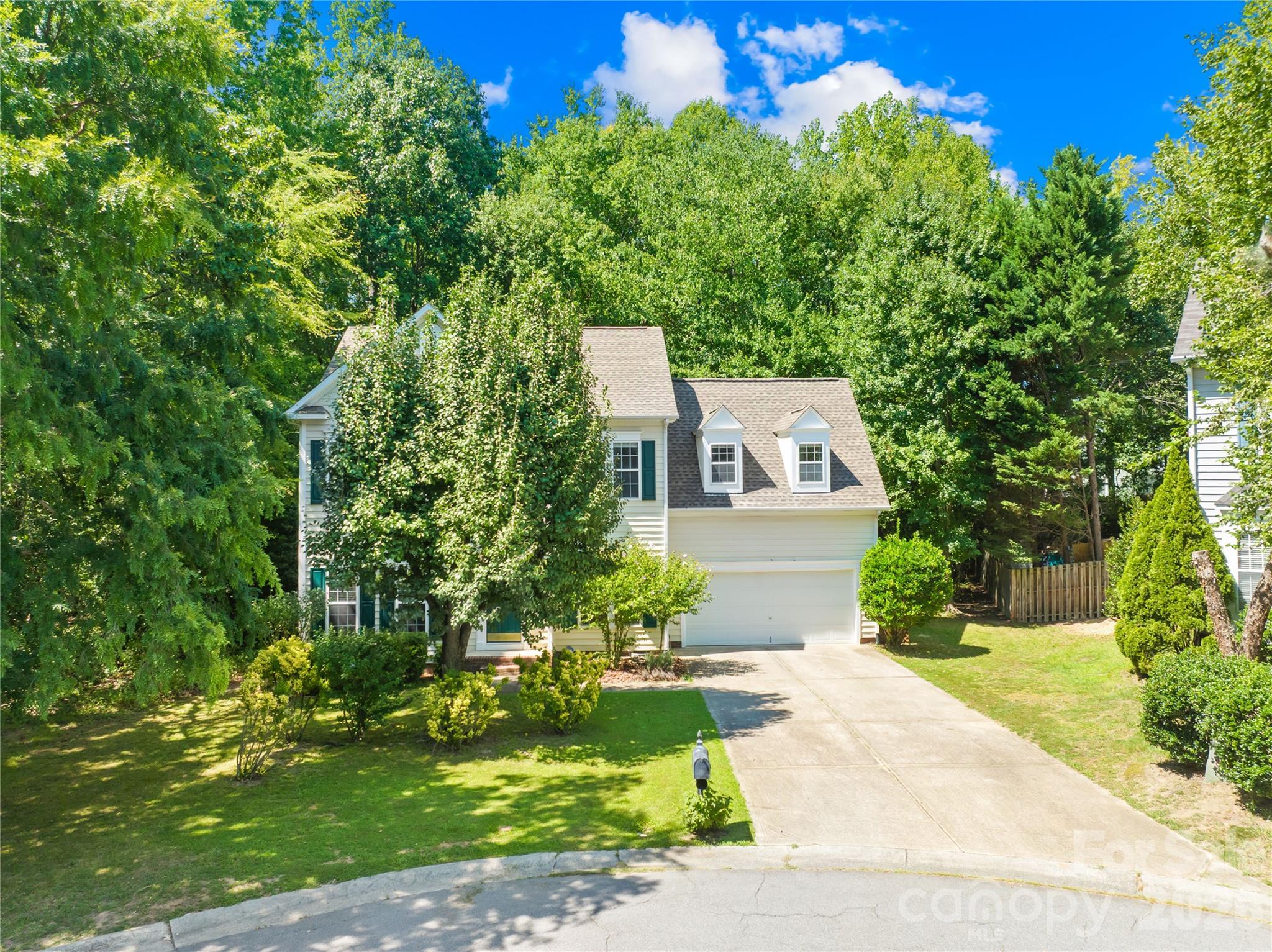 13605 Flatwoods Court Property Photo 1