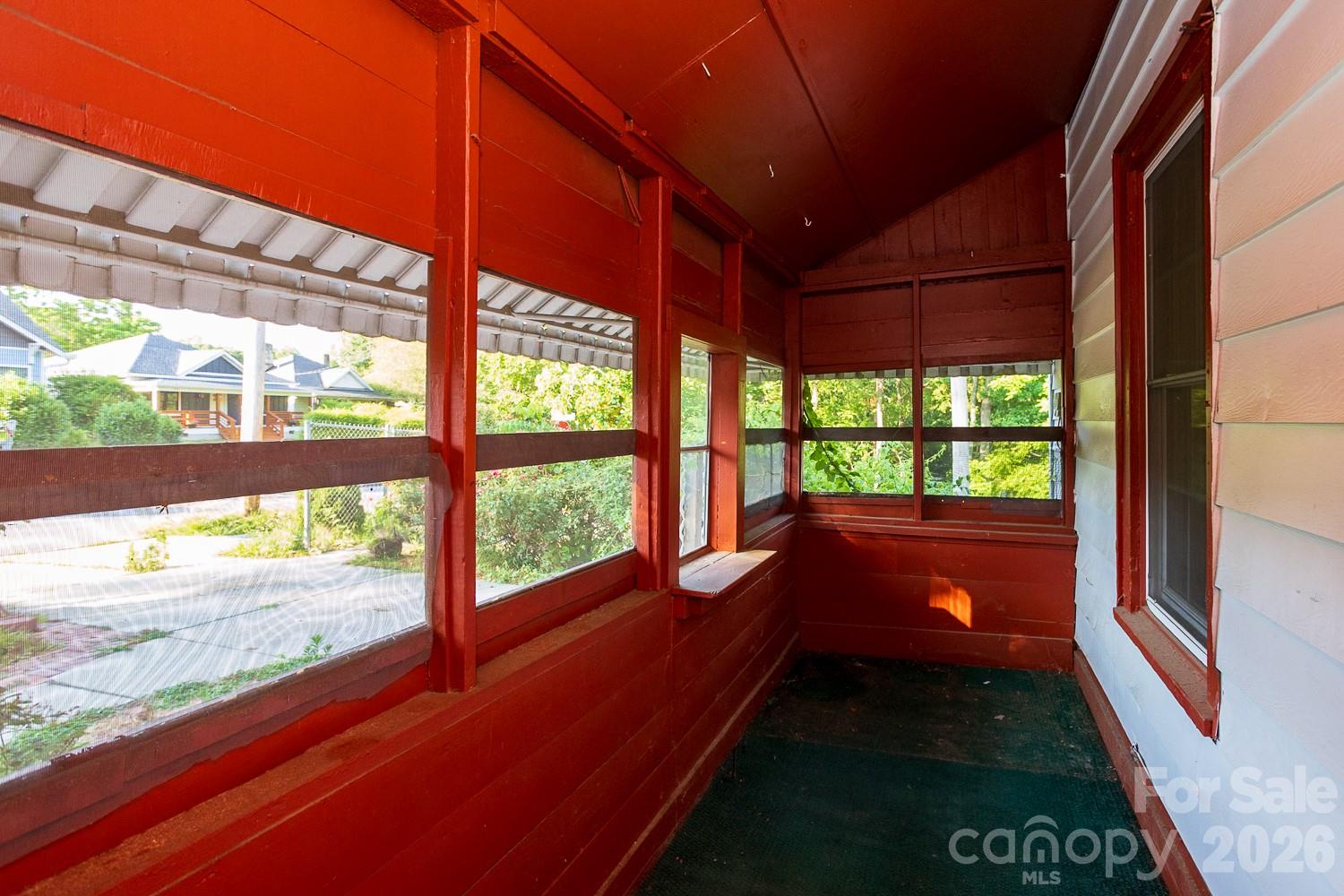 91 Clingman Avenue Property Photo 11