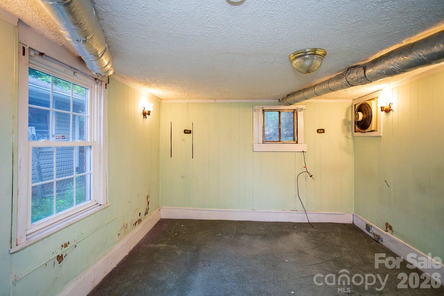 91 Clingman Avenue Property Photo 13