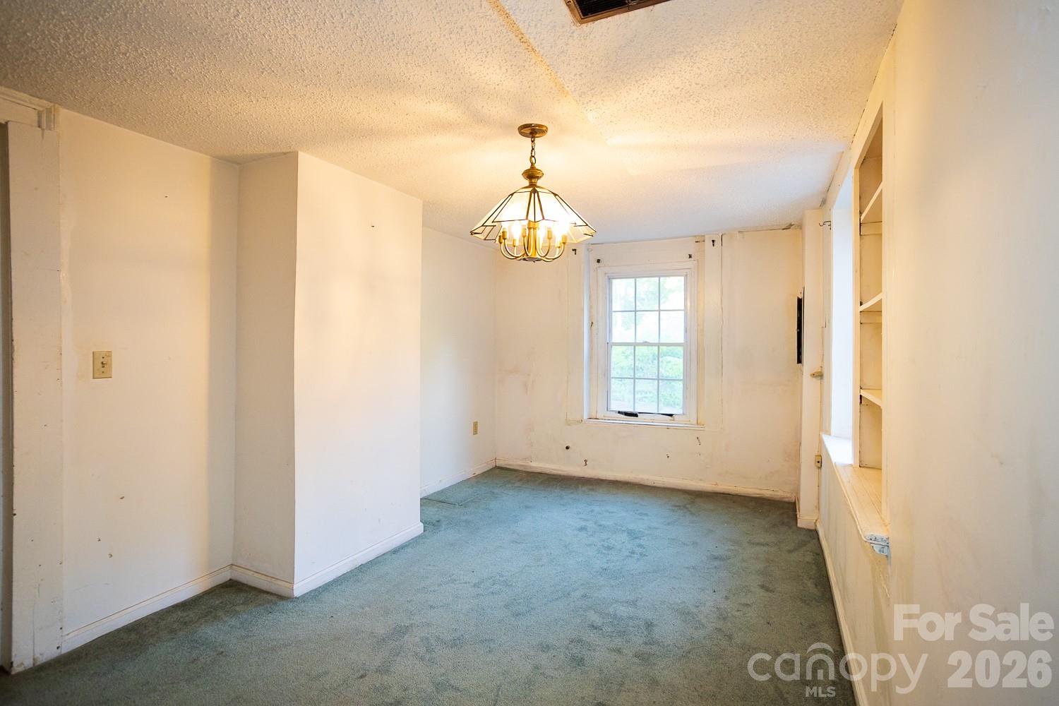 91 Clingman Avenue Property Photo 15