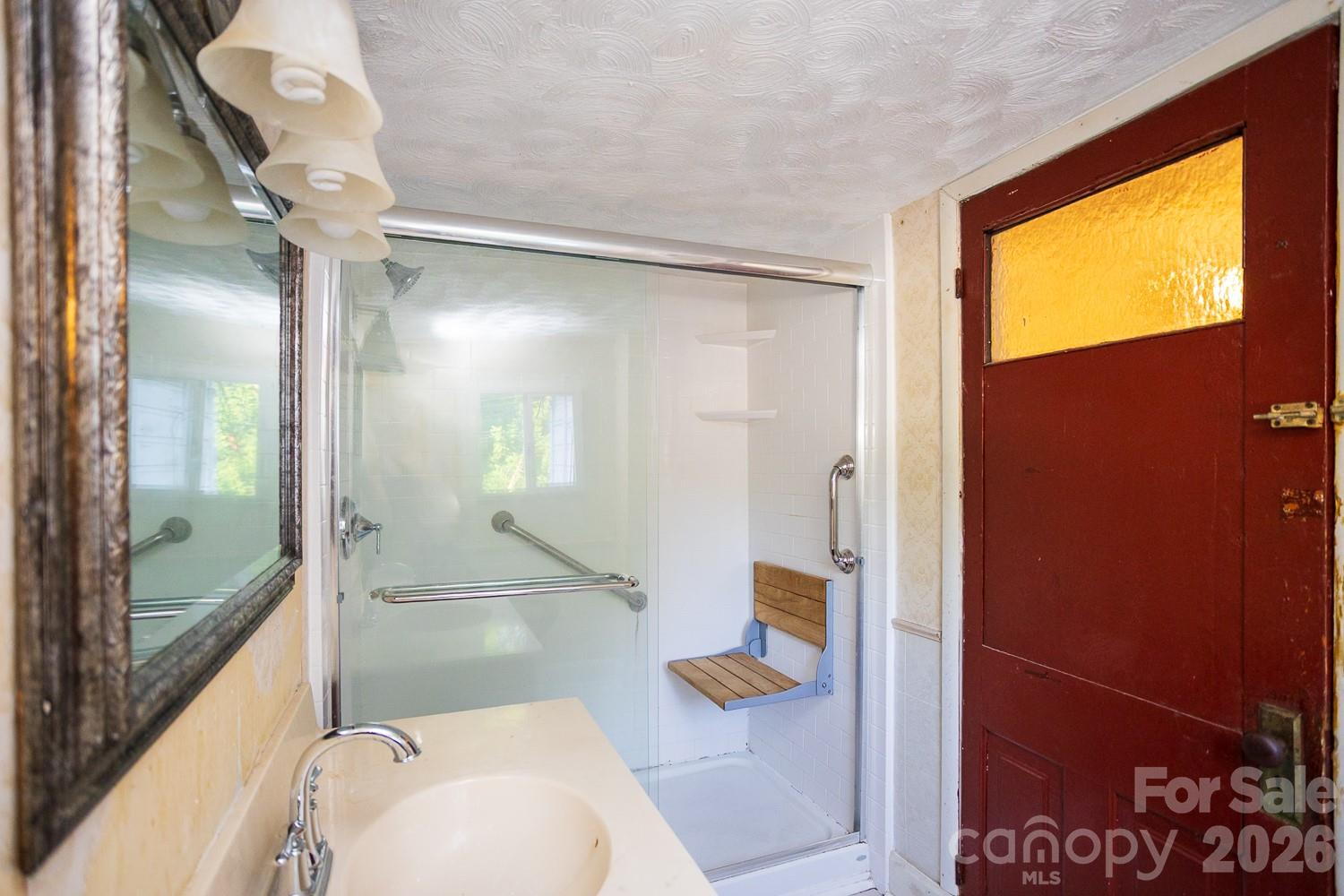 91 Clingman Avenue Property Photo 18