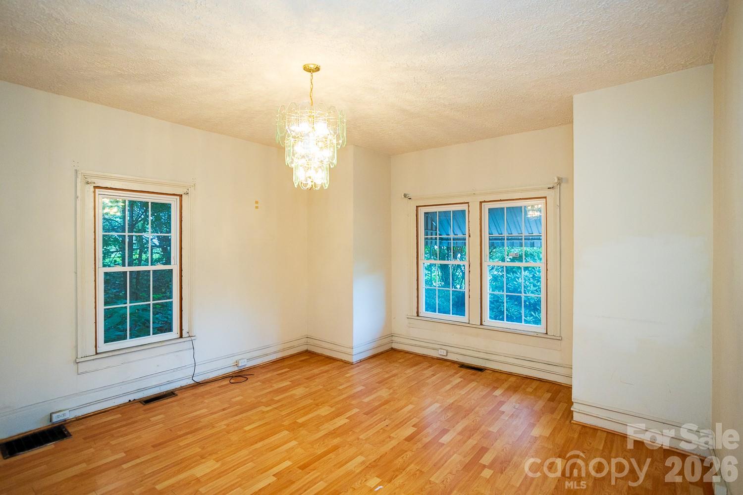 91 Clingman Avenue Property Photo 29