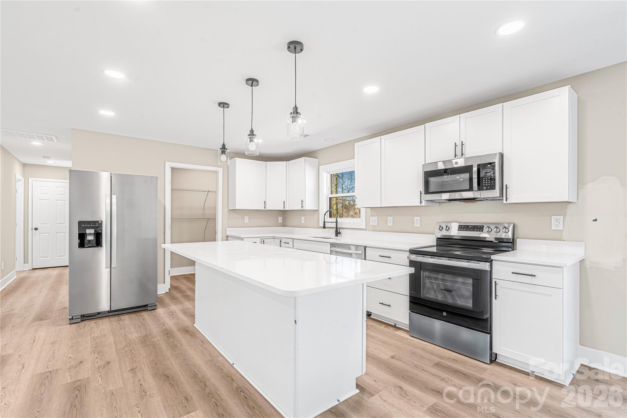 2021 Dogwood Trail Property Photo 8