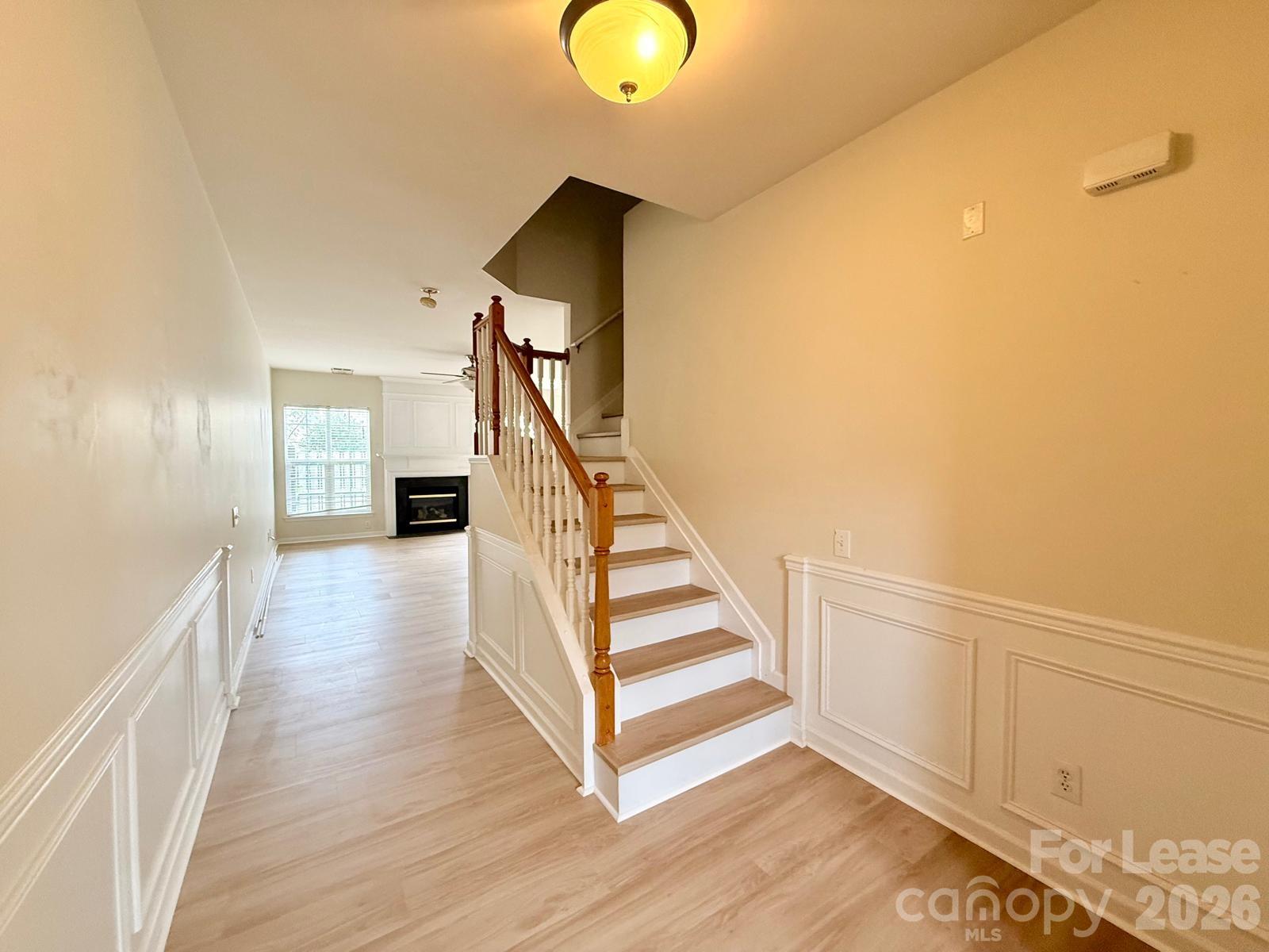 10212 Garmoyle Street Property Photo 9