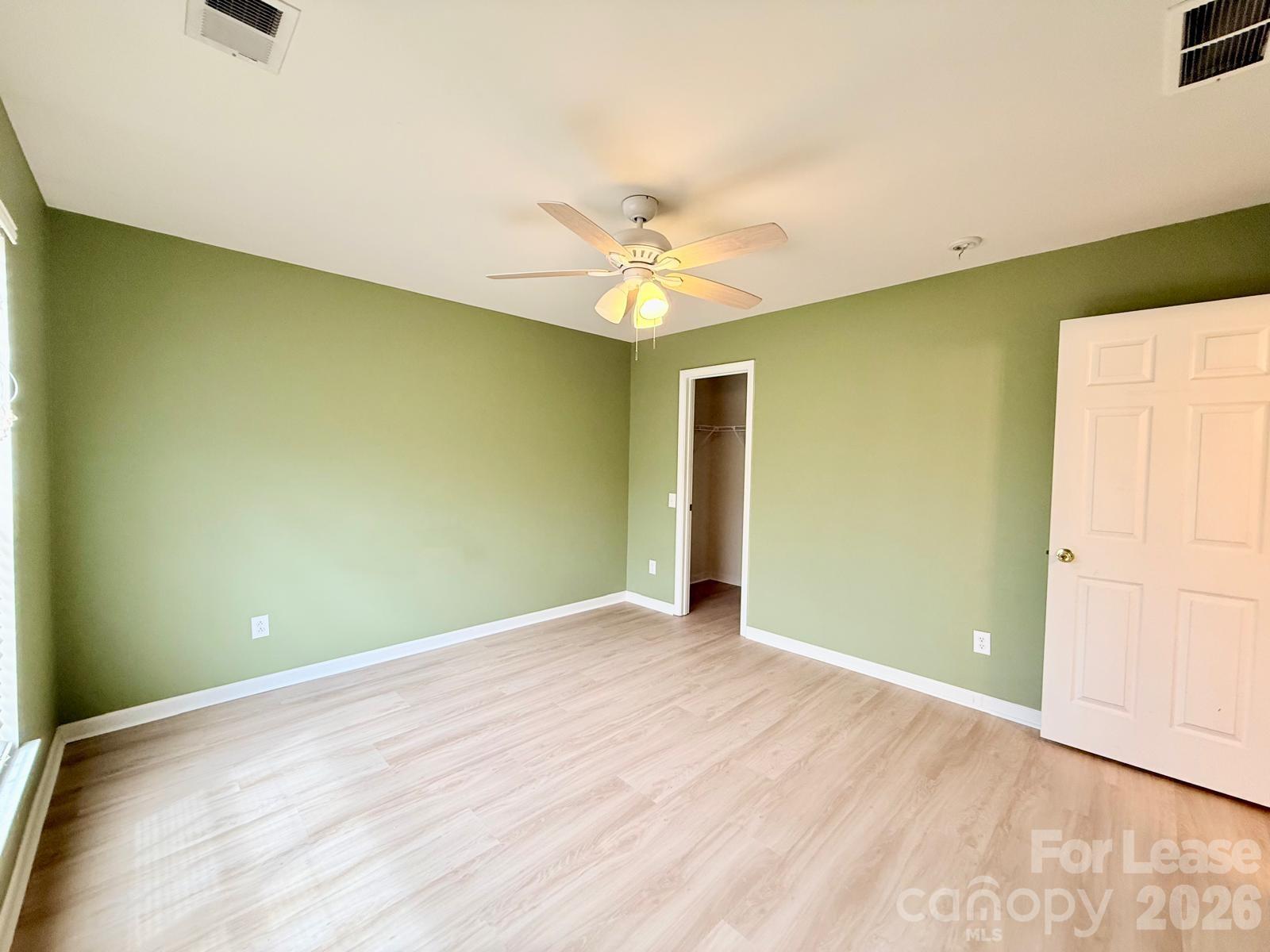 10212 Garmoyle Street Property Photo 15
