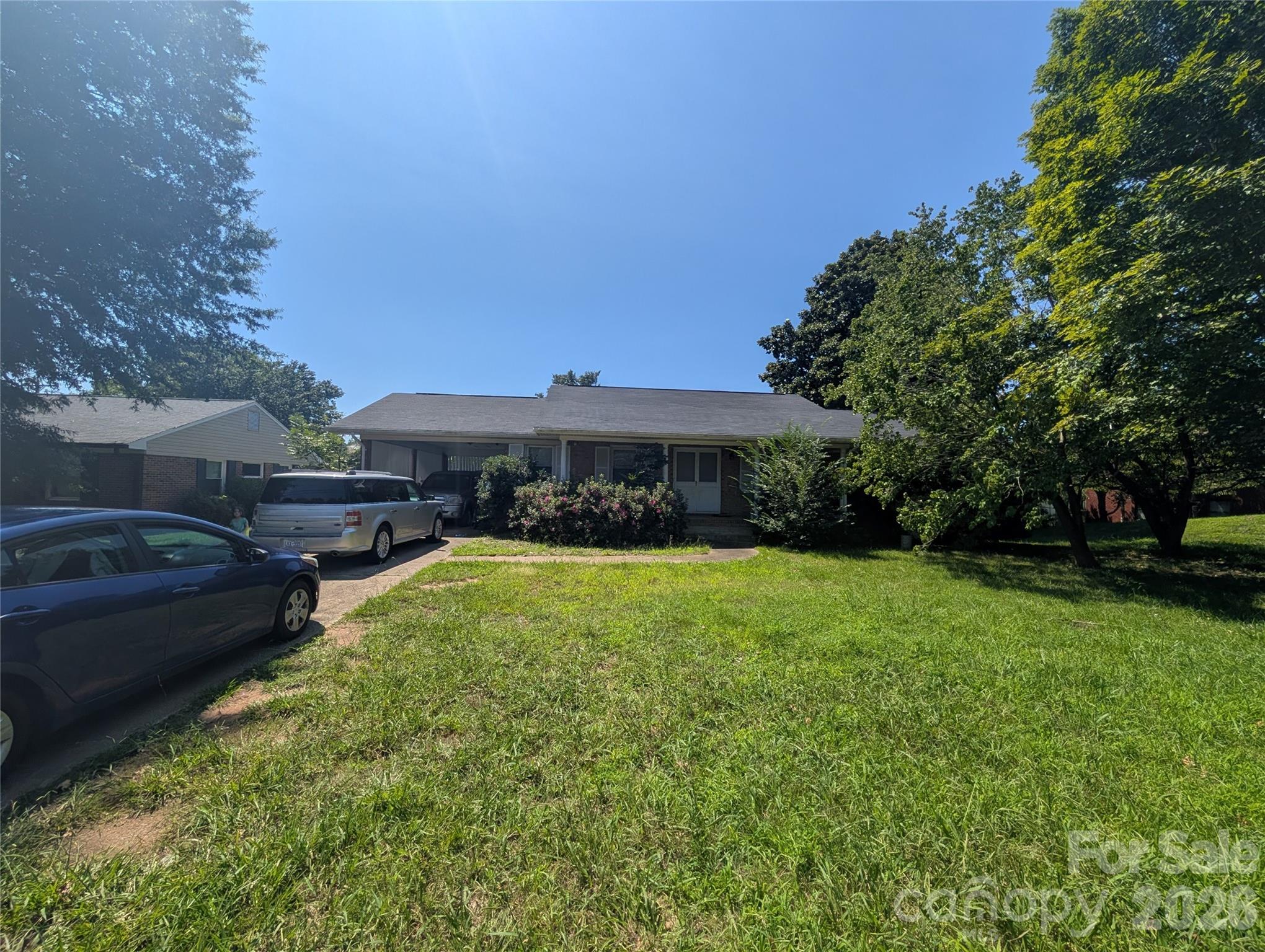2103 2nd Avenue Property Photo 1