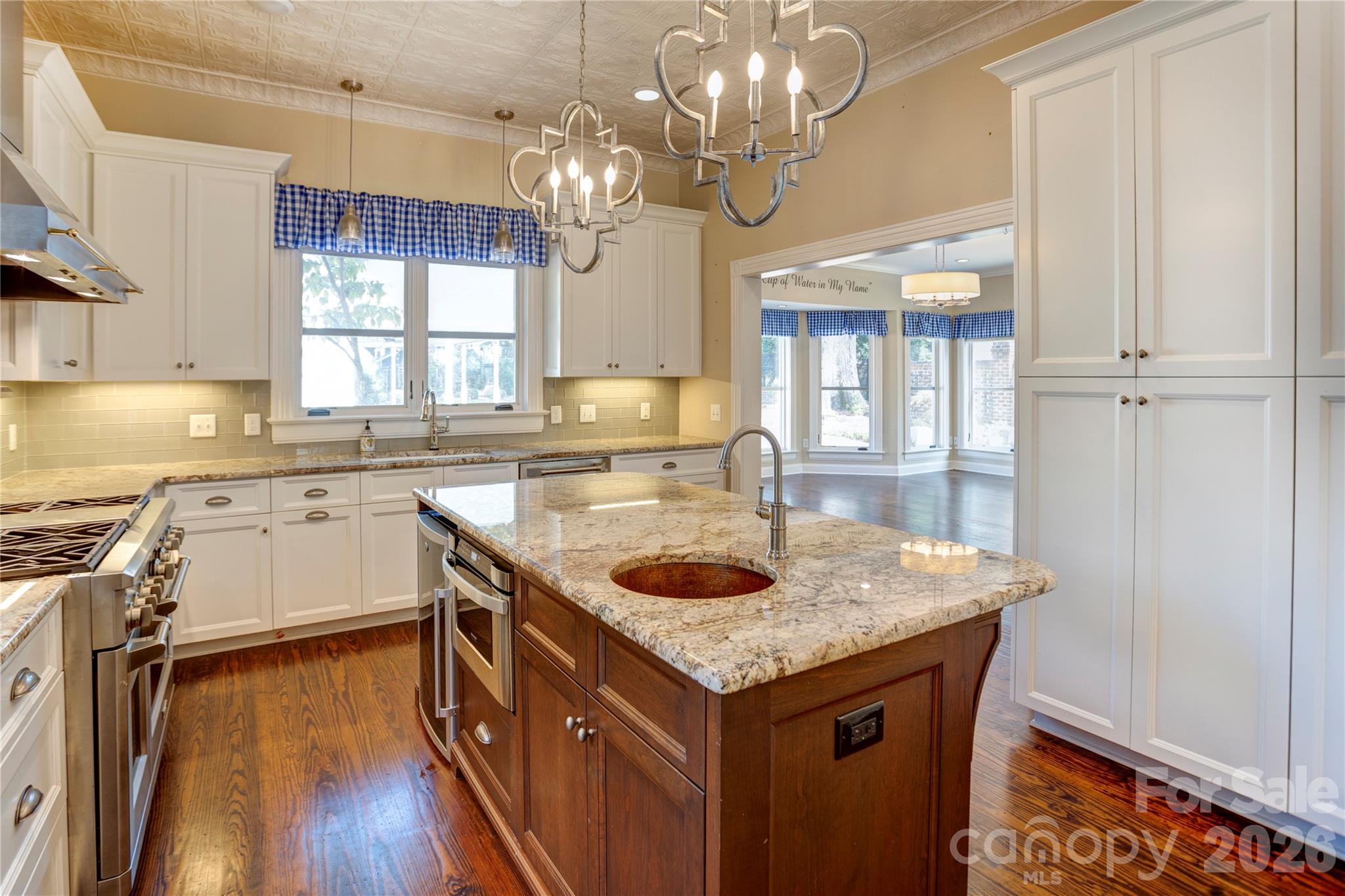 30 Georgia Street Property Photo 4
