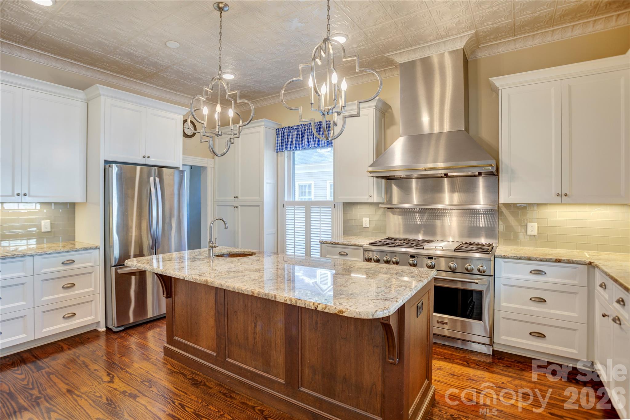 30 Georgia Street Property Photo 6